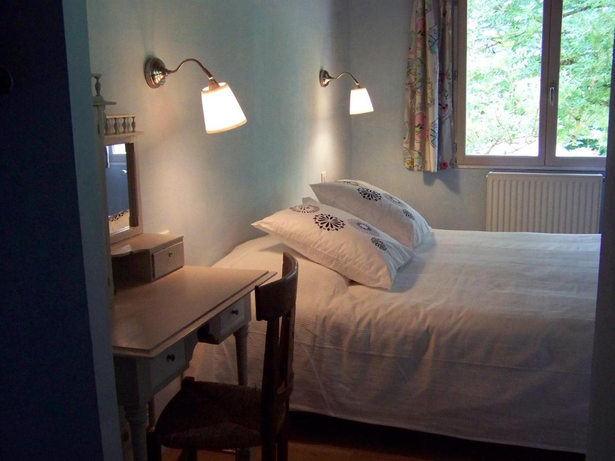 Queen Room with Garden View