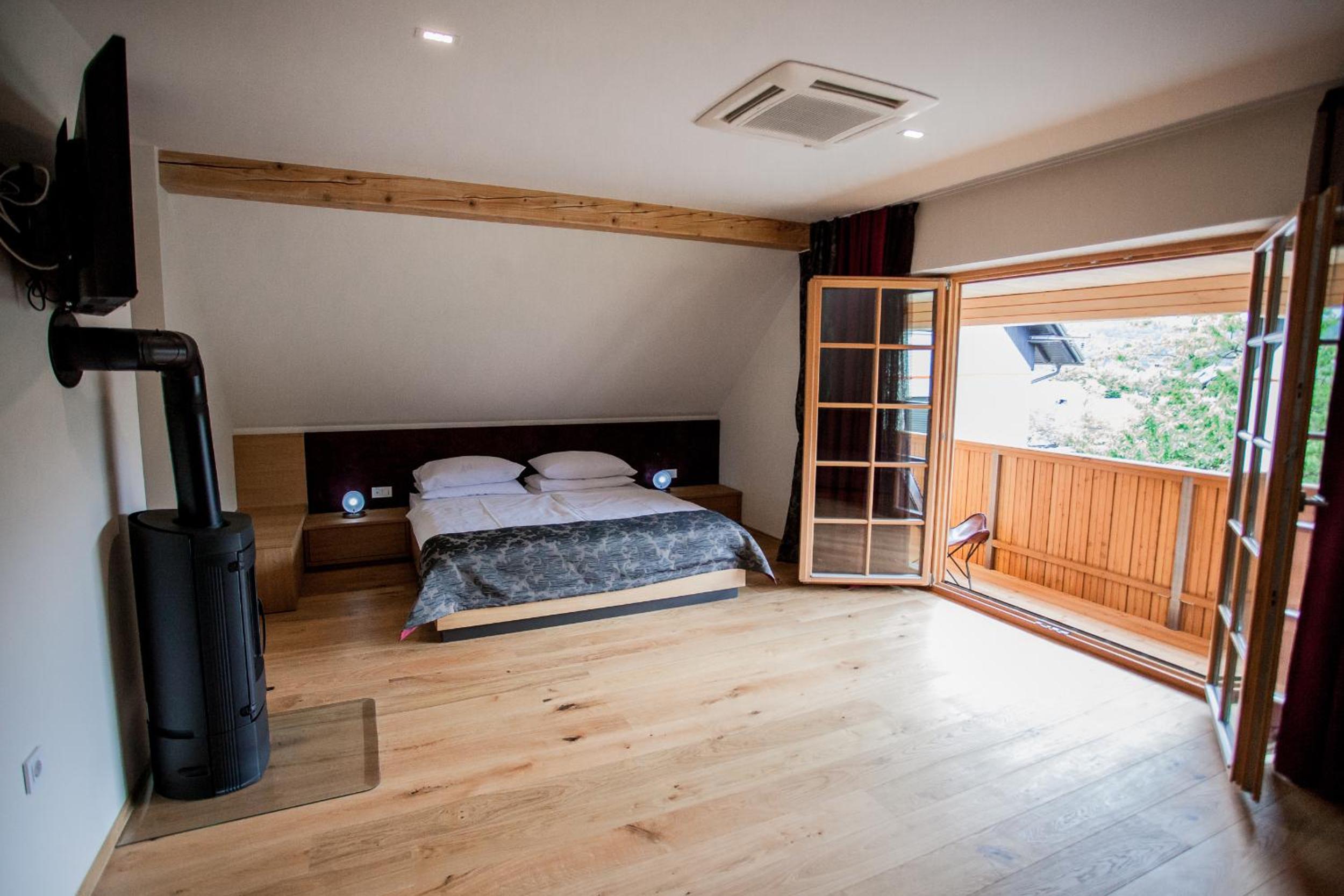 Superior Double Room with Balcony photo 1
