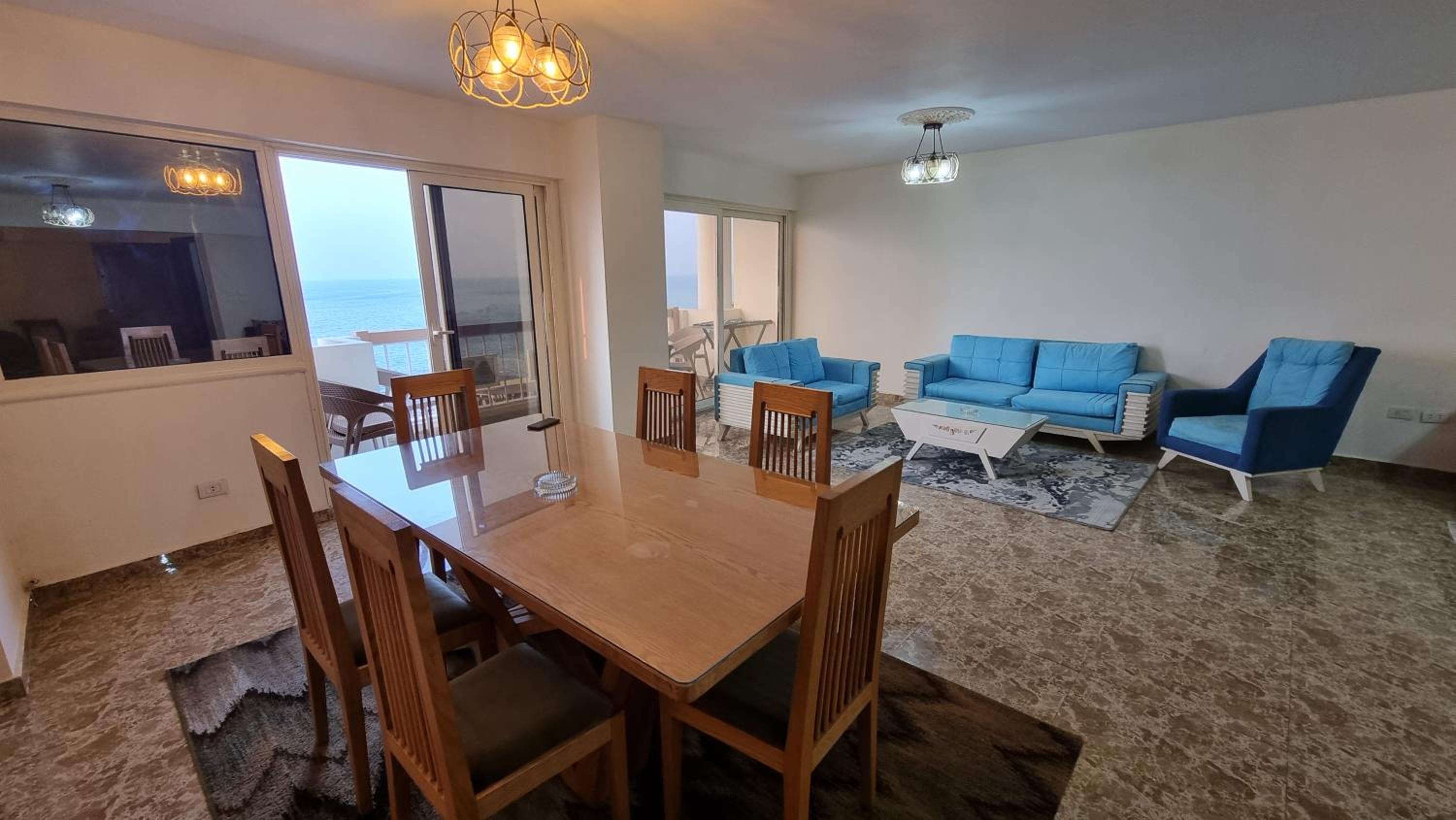 Apartment with Sea View - Photo 33