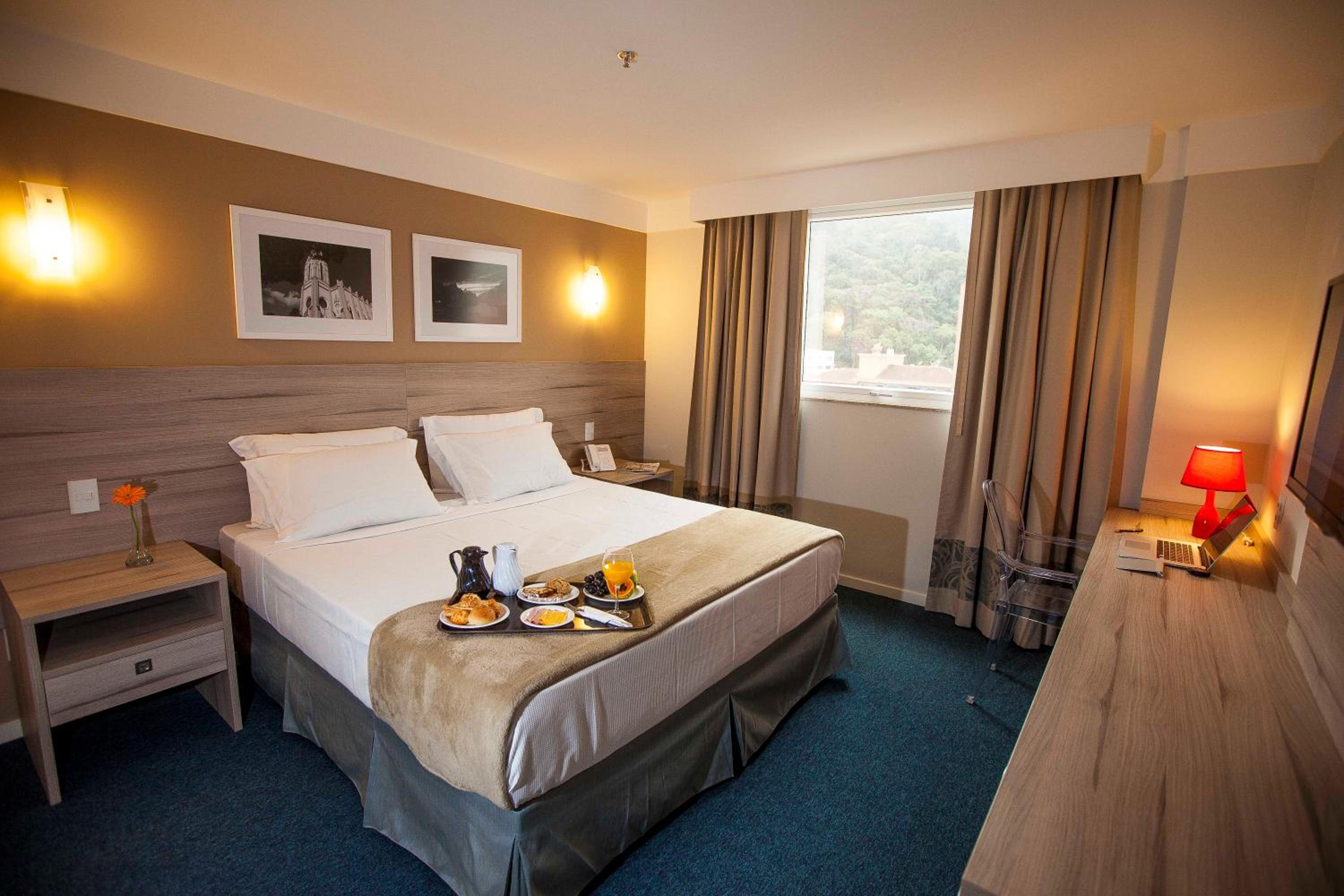 Luxury Double - 1 King Bed photo 1