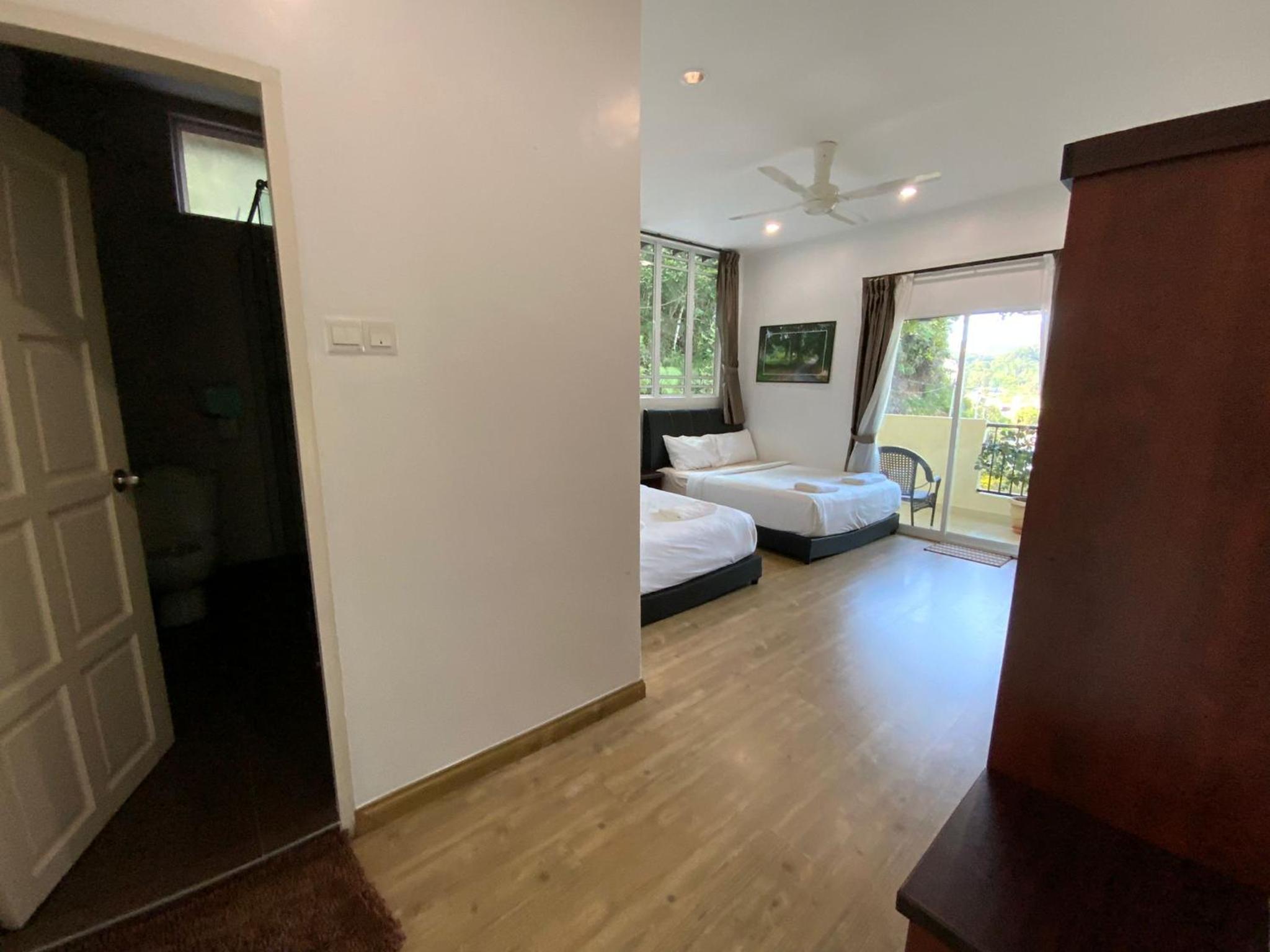 Deluxe Family Room photo 2