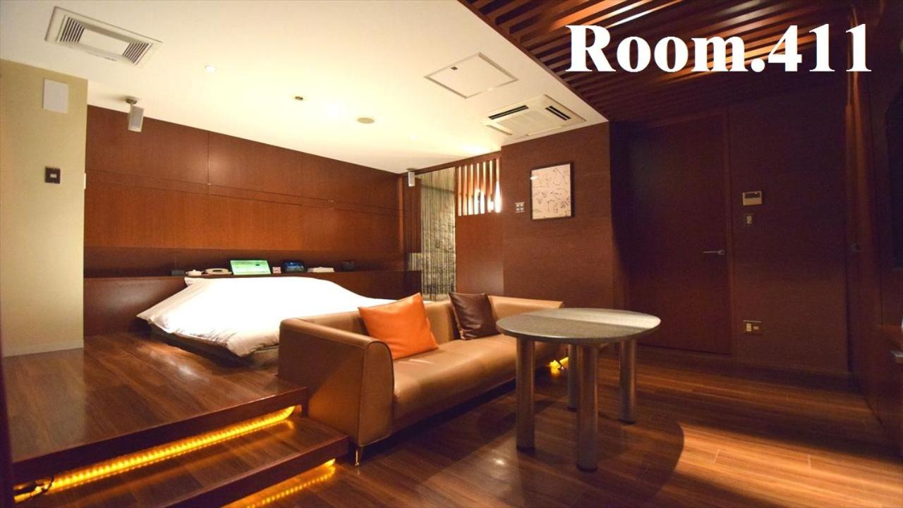 Queen Room With Balcony photo 3