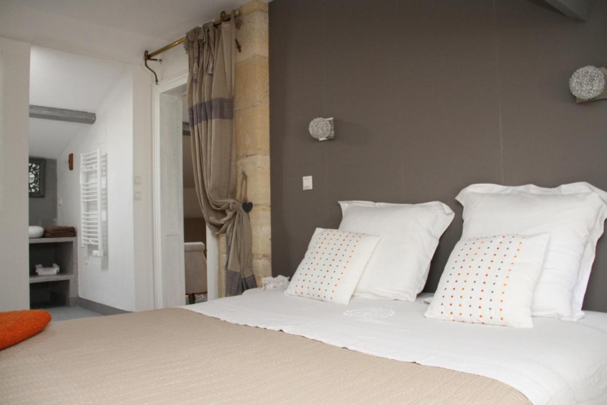 Double Room with Extra Bed - Second Floor photo 1