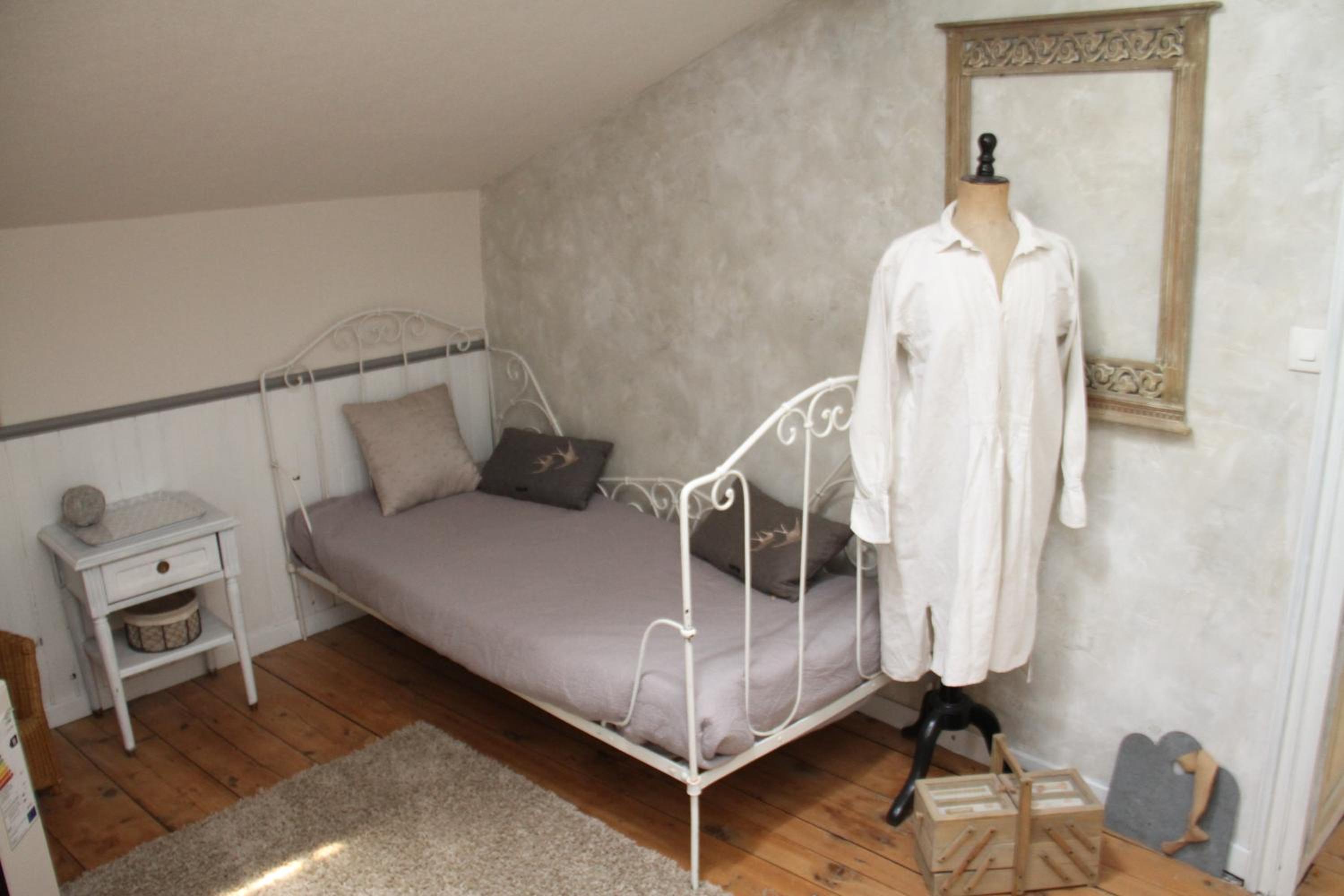 Double Room with Extra Bed - Second Floor photo 2