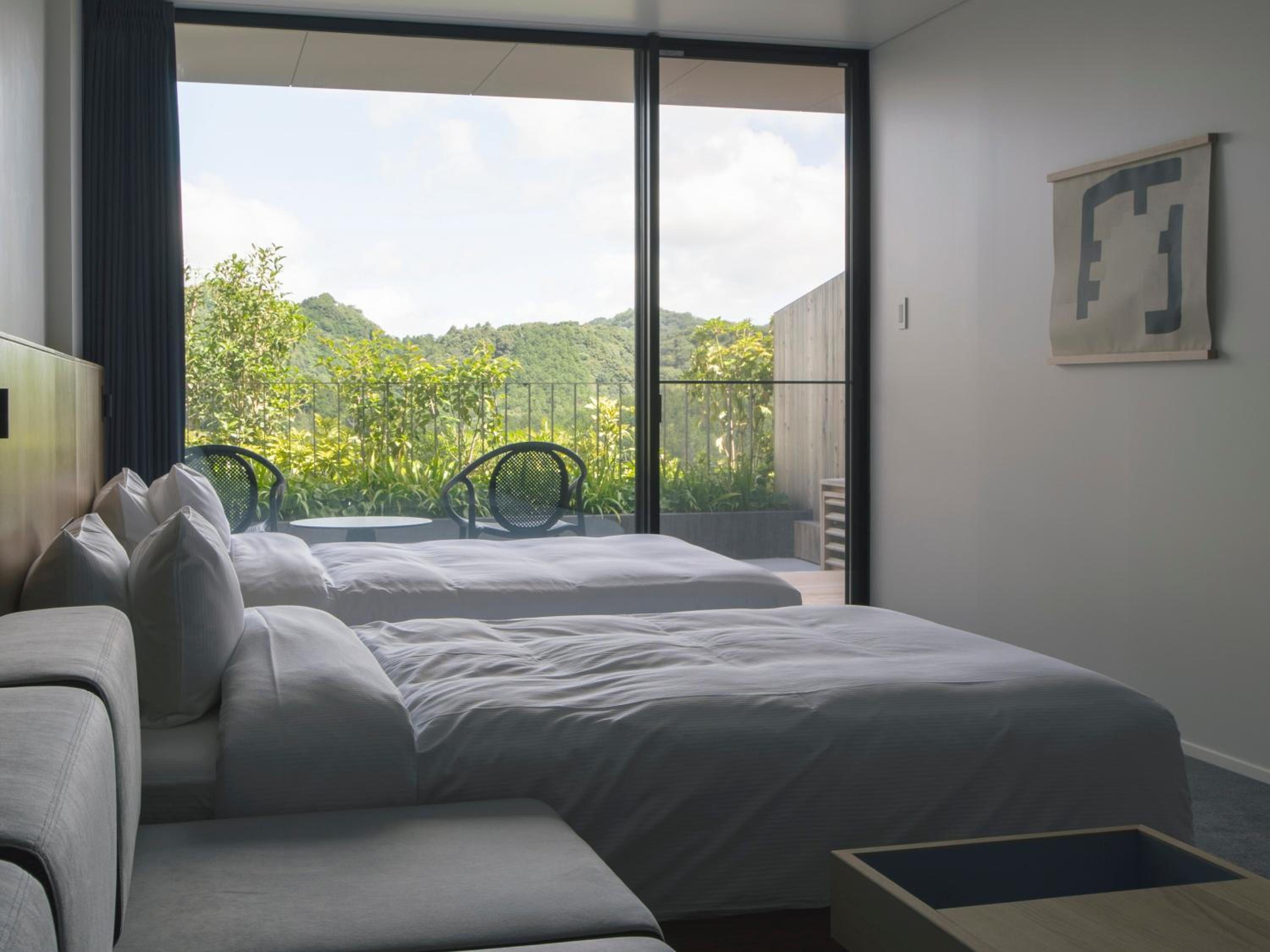 Twin Room with Terrace - Photo 4