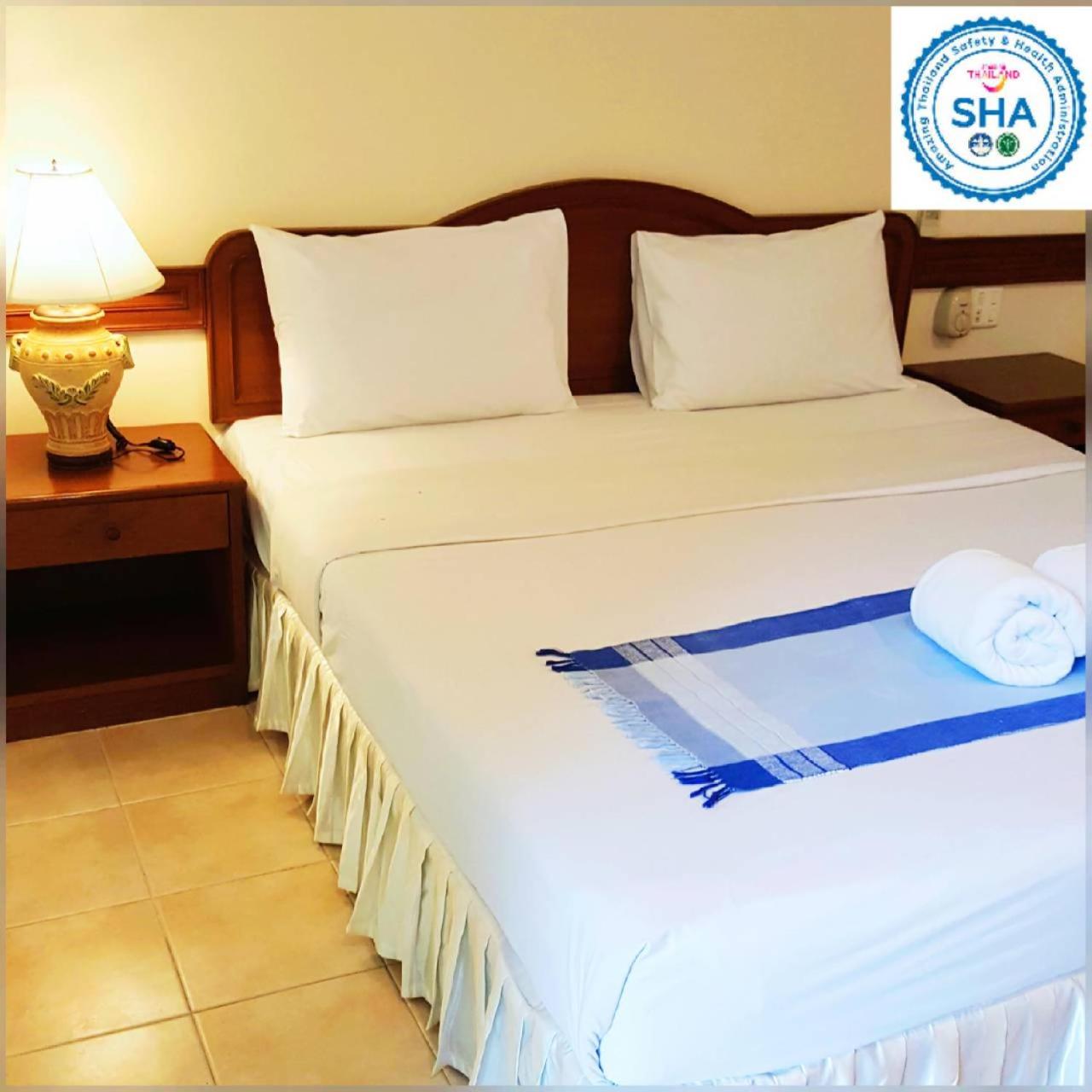 Superior Double or Twin Room photo 2