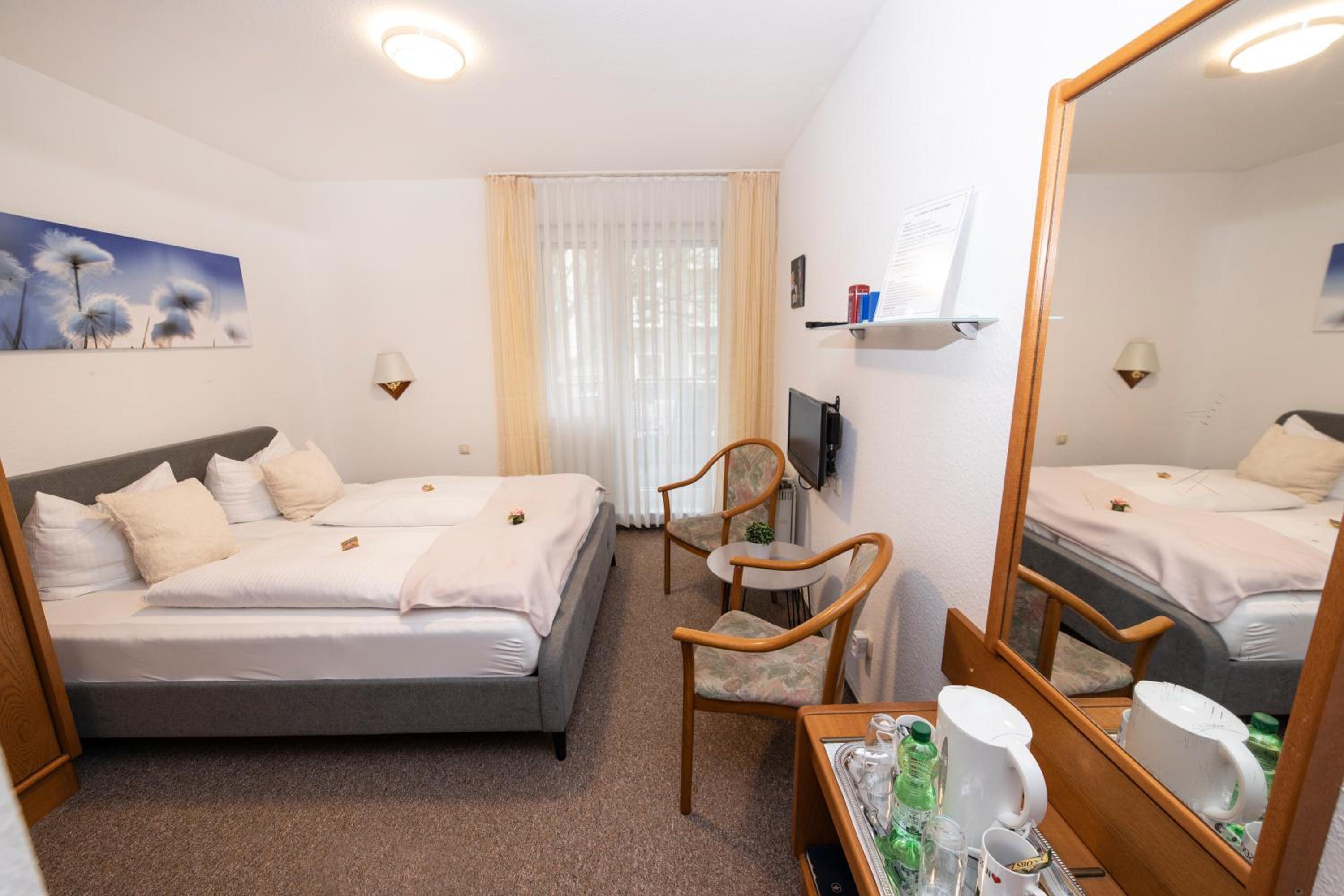Standard Double Room with Balcony photo 2