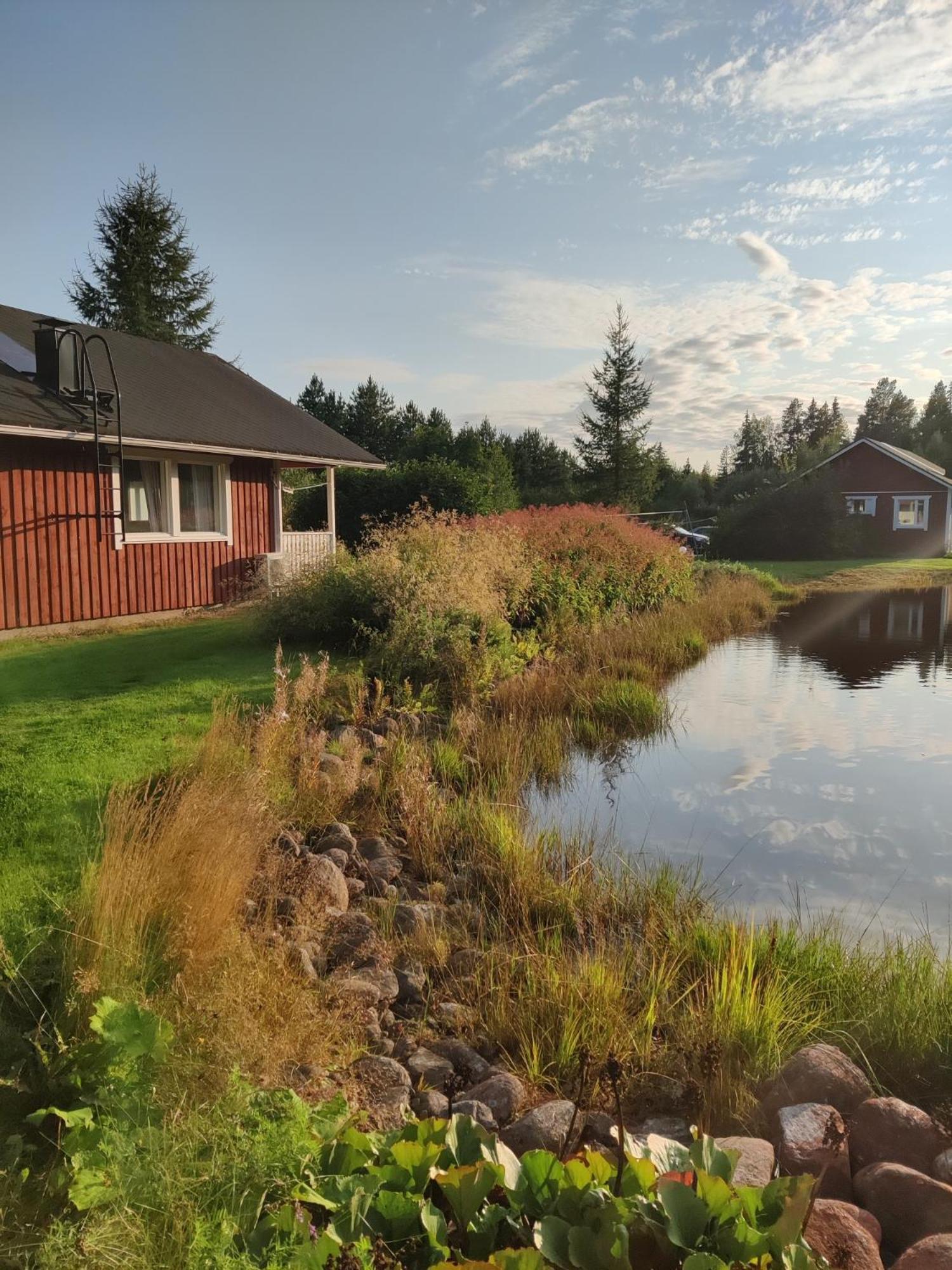 Two-Bedroom Cottage - Photo 10