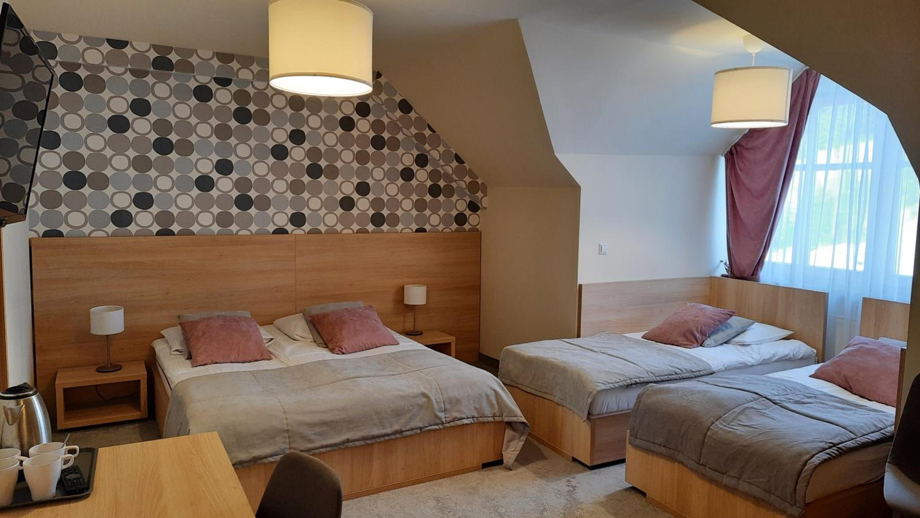 COMFORT ROOM - Photo 5