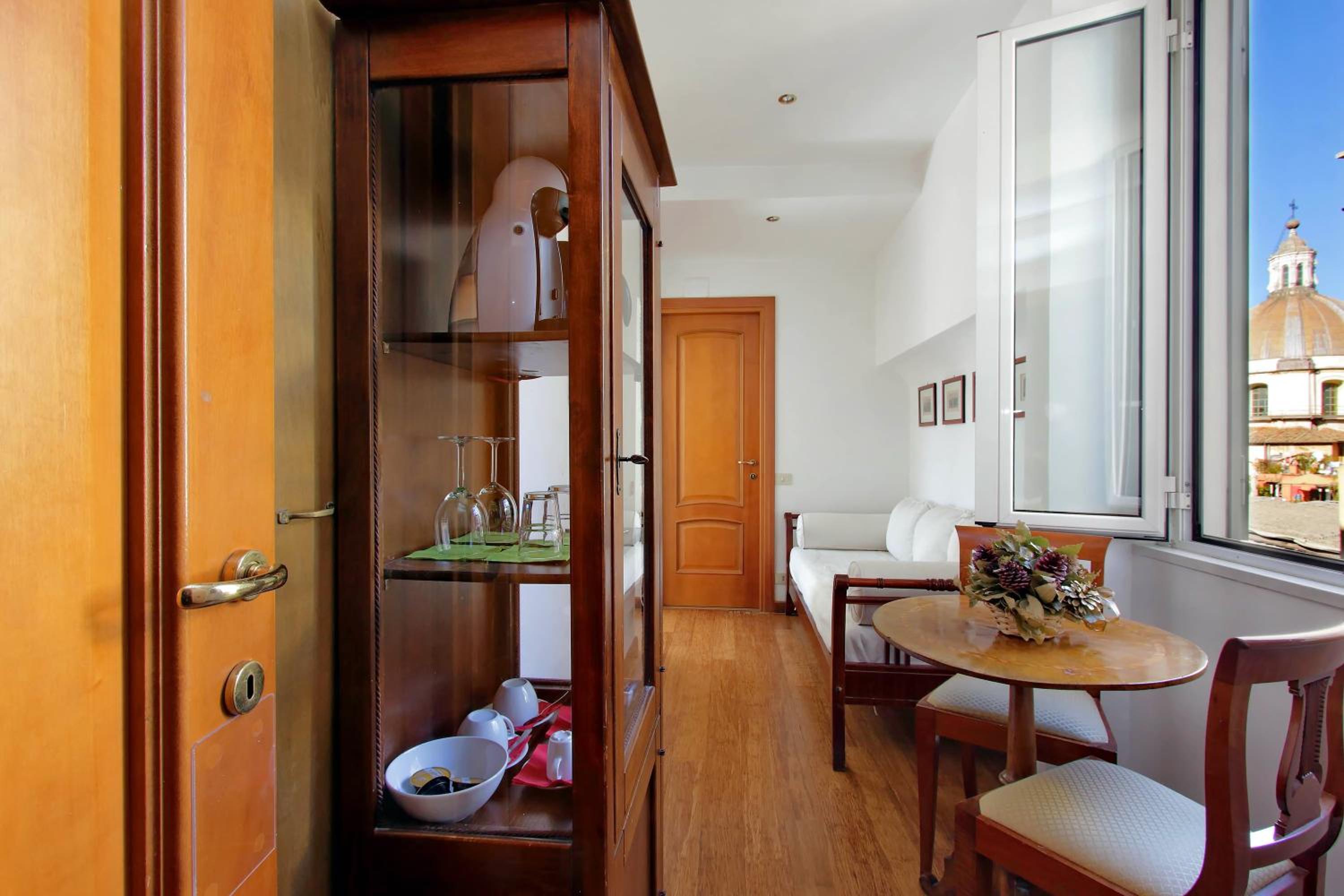 Suite with Balcony photo 2