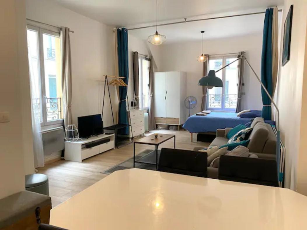 Studio Apartment photo 2