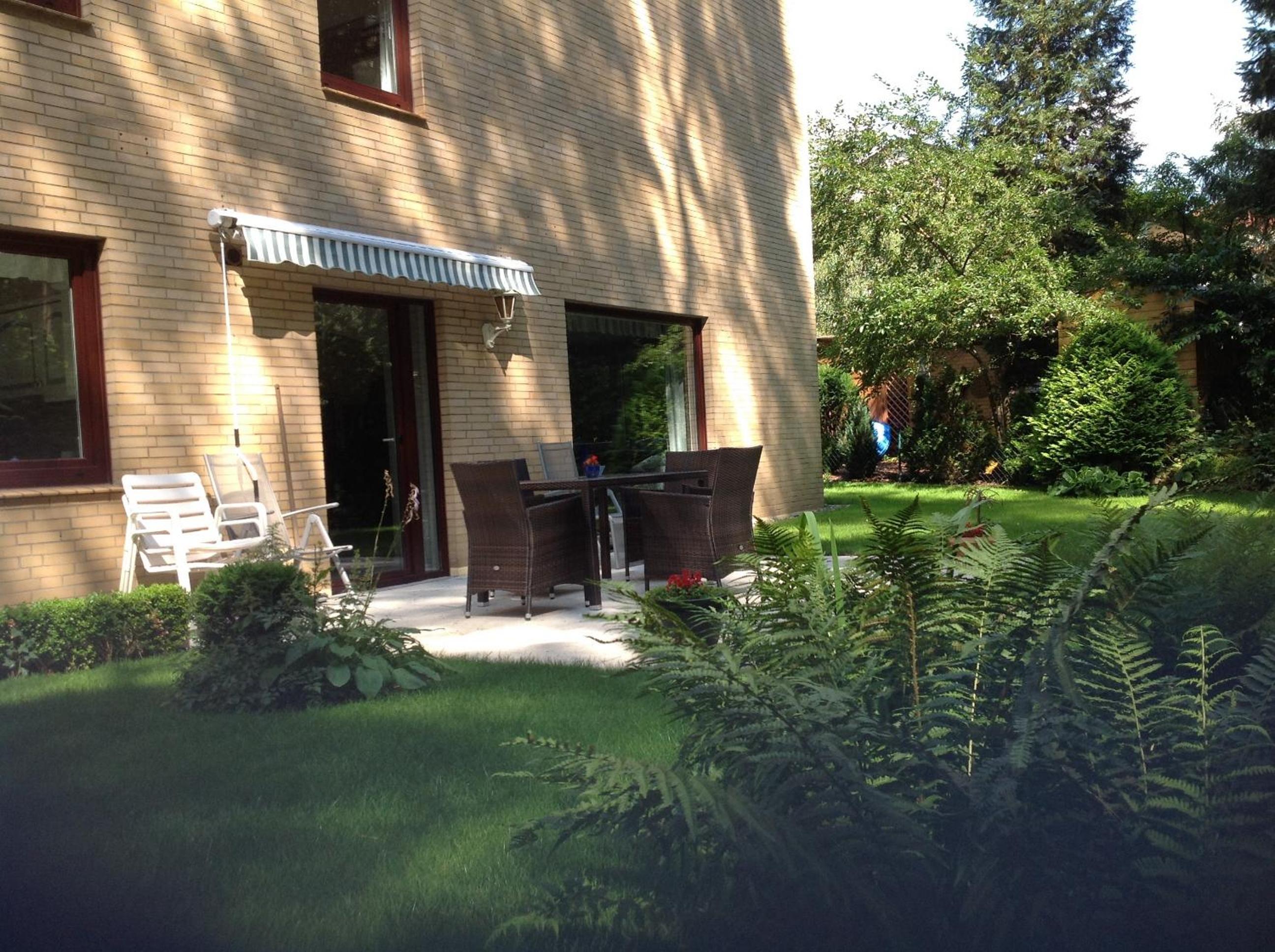 Comfort Two-Bedroom Apartment with Terrace (2-4 Adults) photo 2