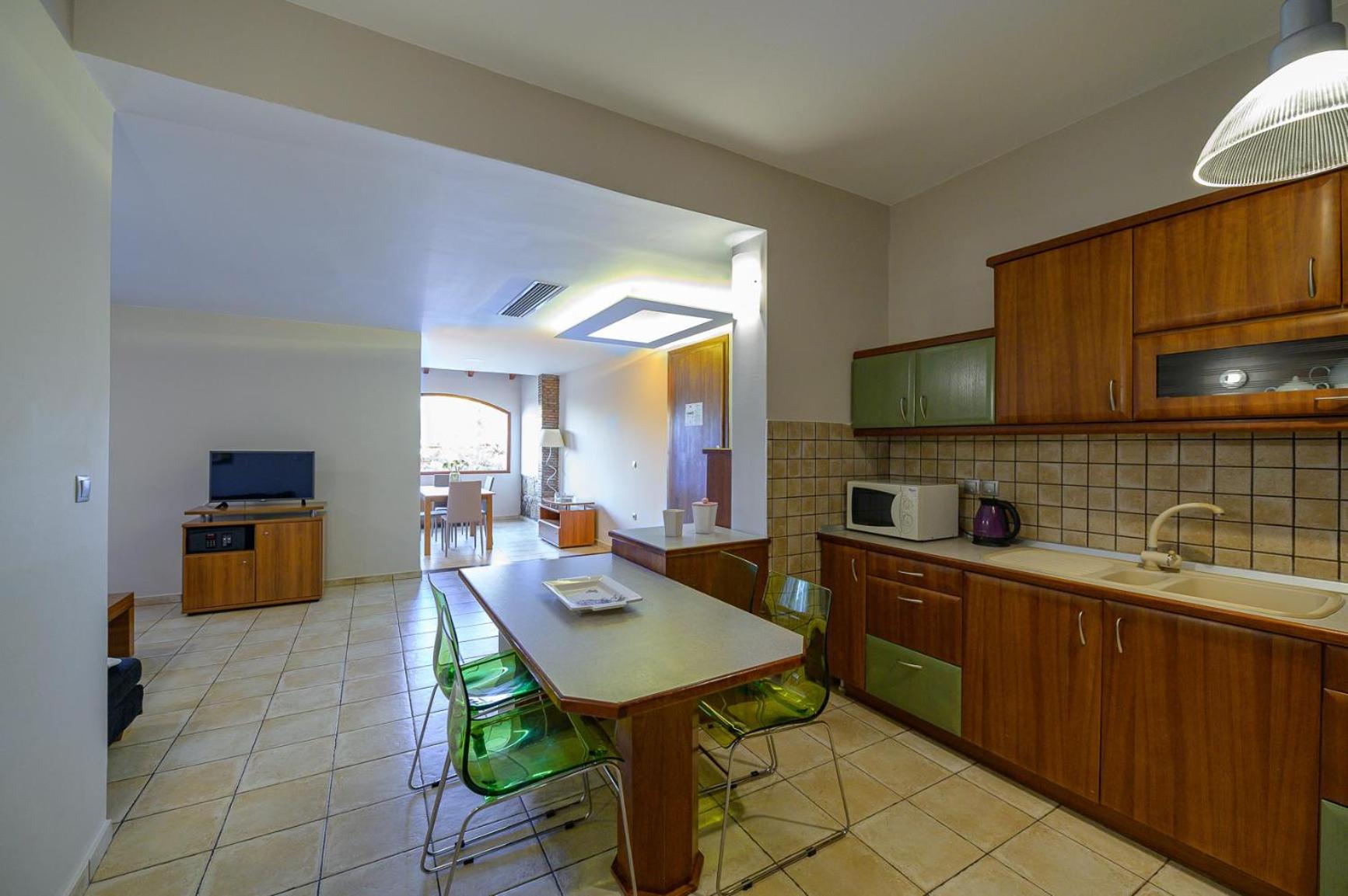 Standard Apartment photo 3