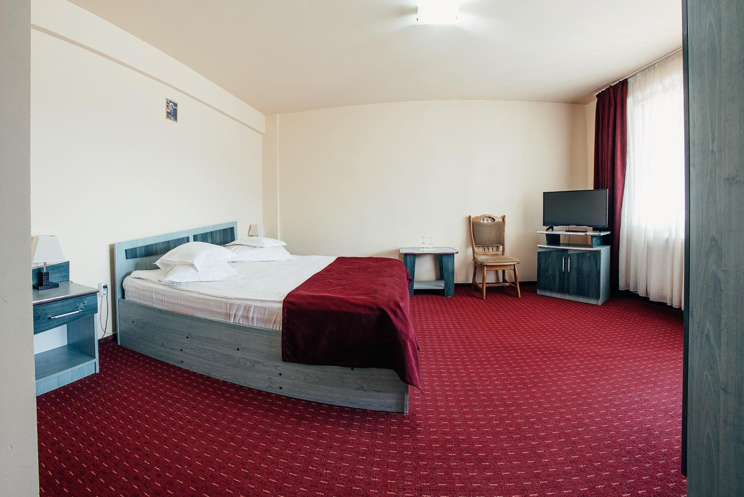 Standard Double Room - Photo 1