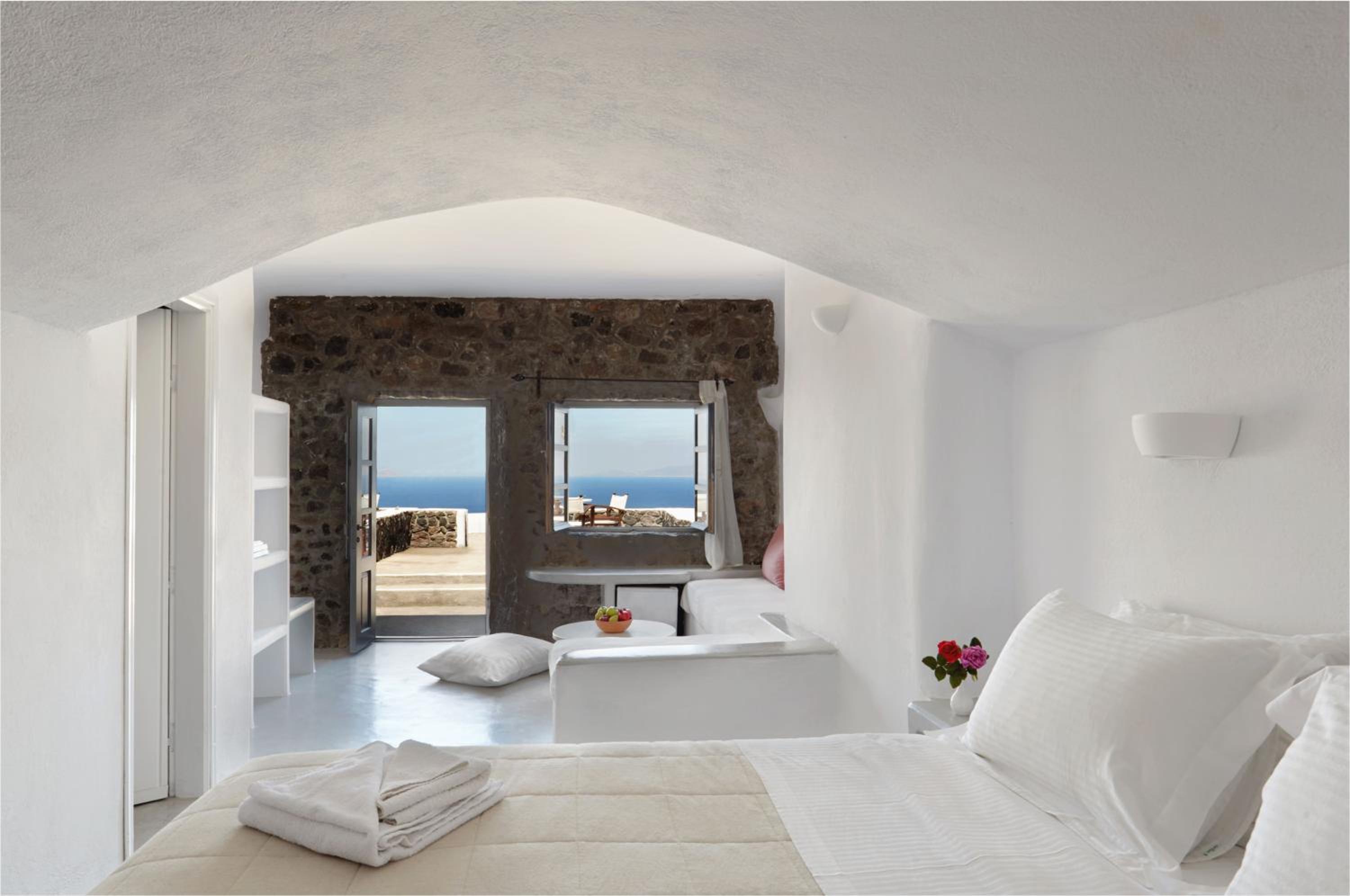 Superior Double or Twin Room with Sea View - Photo 2