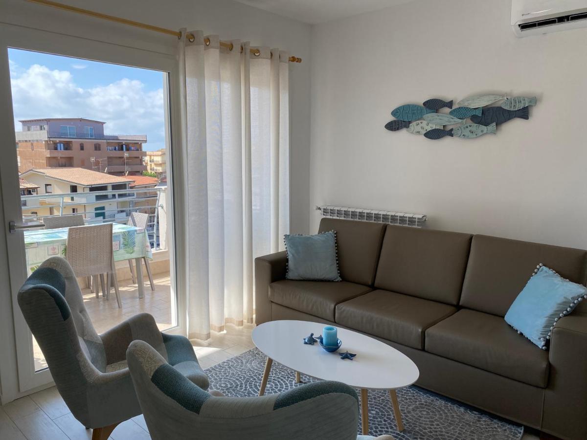Three-Bedroom Apartment - Photo 17