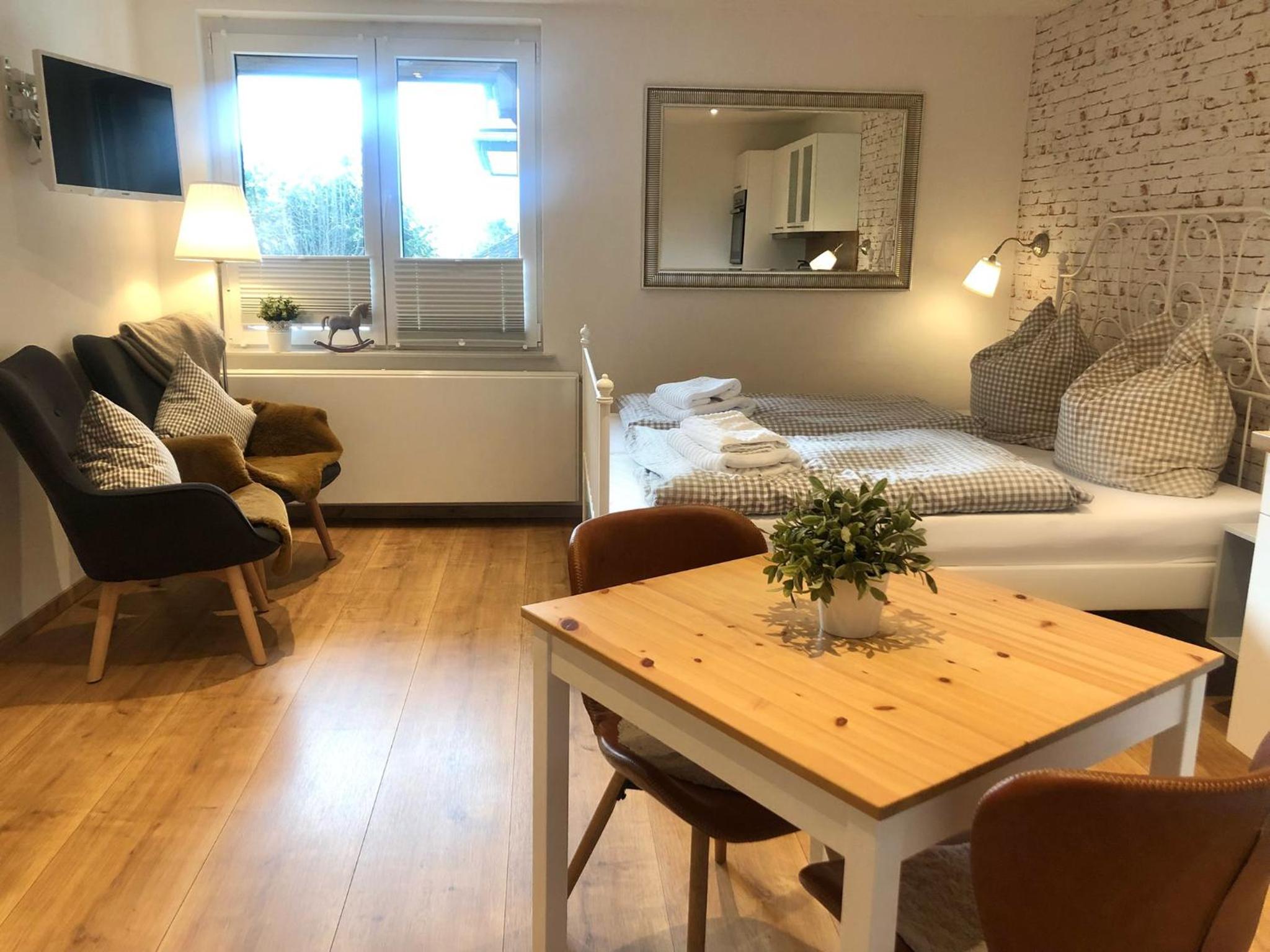 One-Bedroom House photo 1