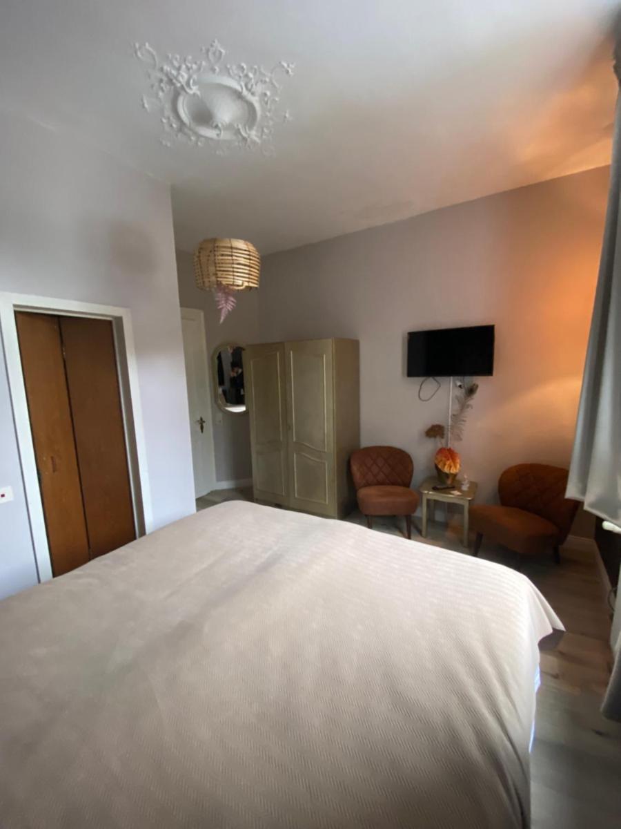 Double Room photo 3