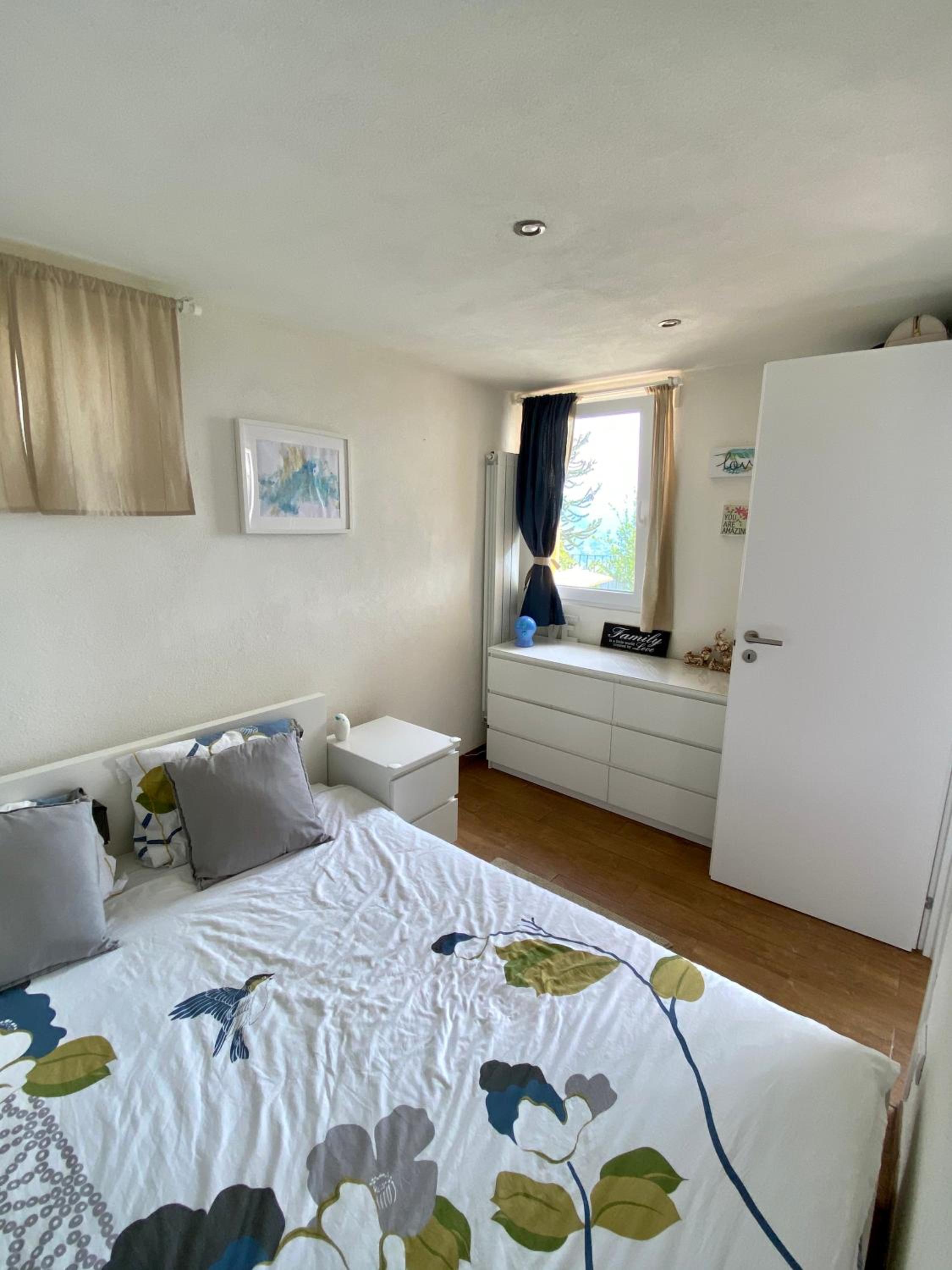 Apartment with Lake View photo 1