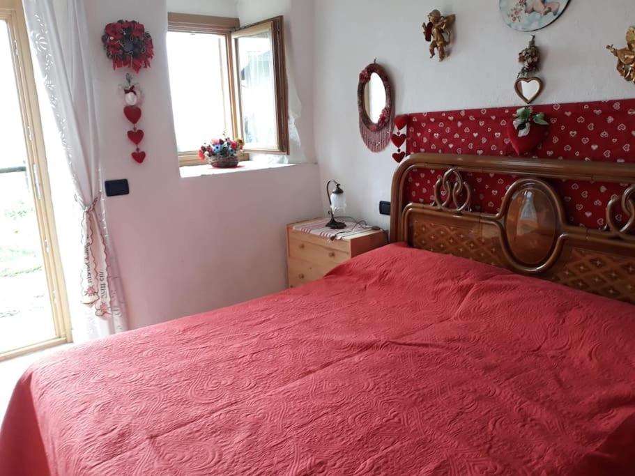 Two-Bedroom House photo 2