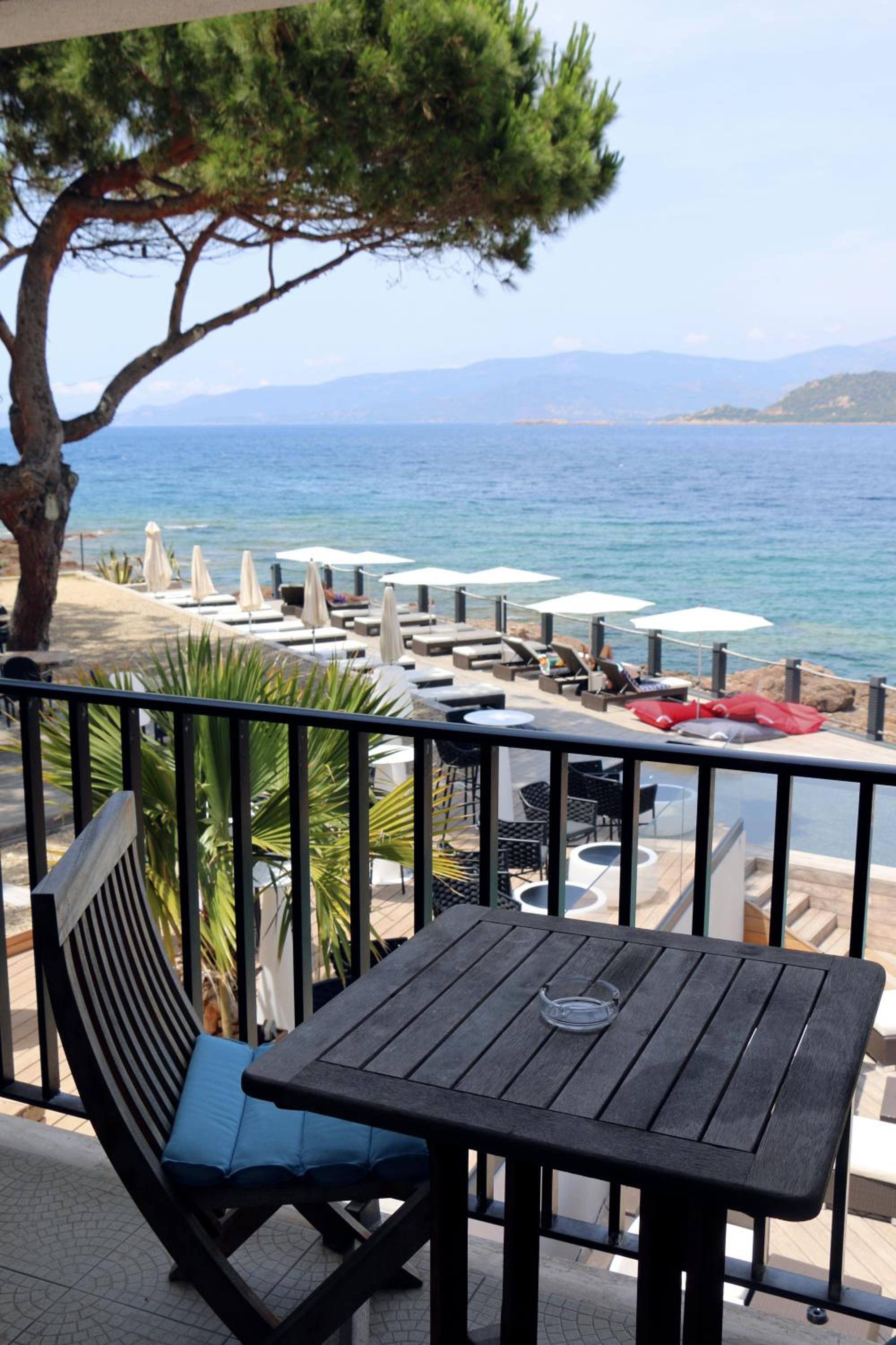 Superior Double Room Sea Side - Photo 12