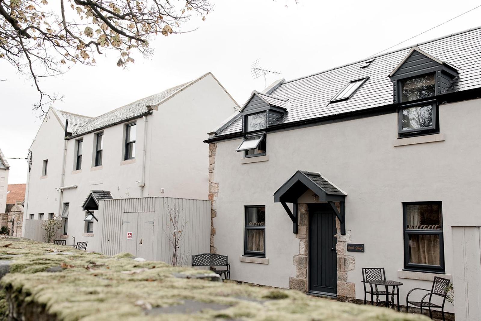 Coach House Double photo 2