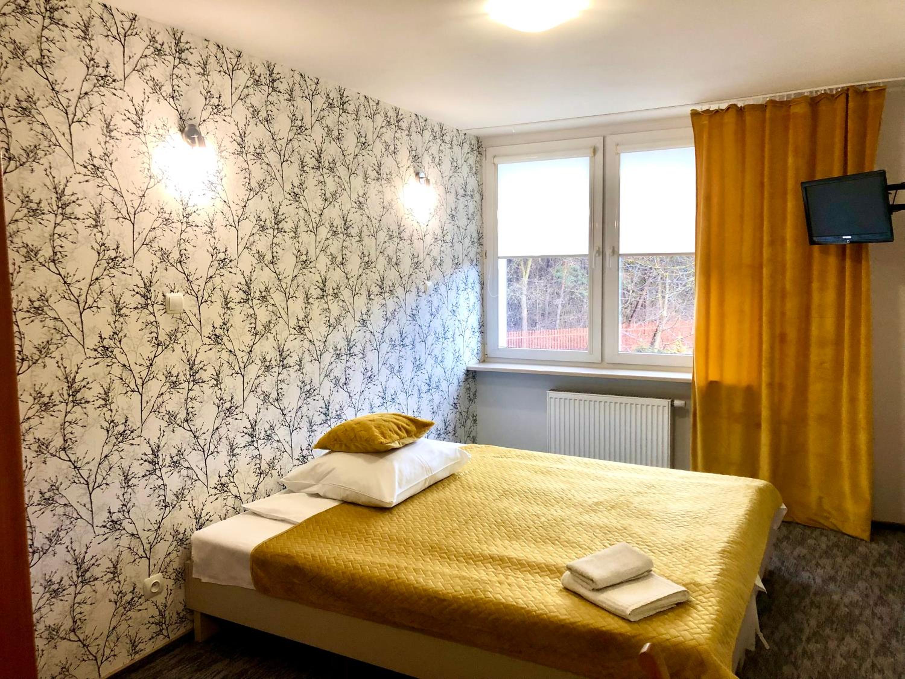Twin Room - Photo 1