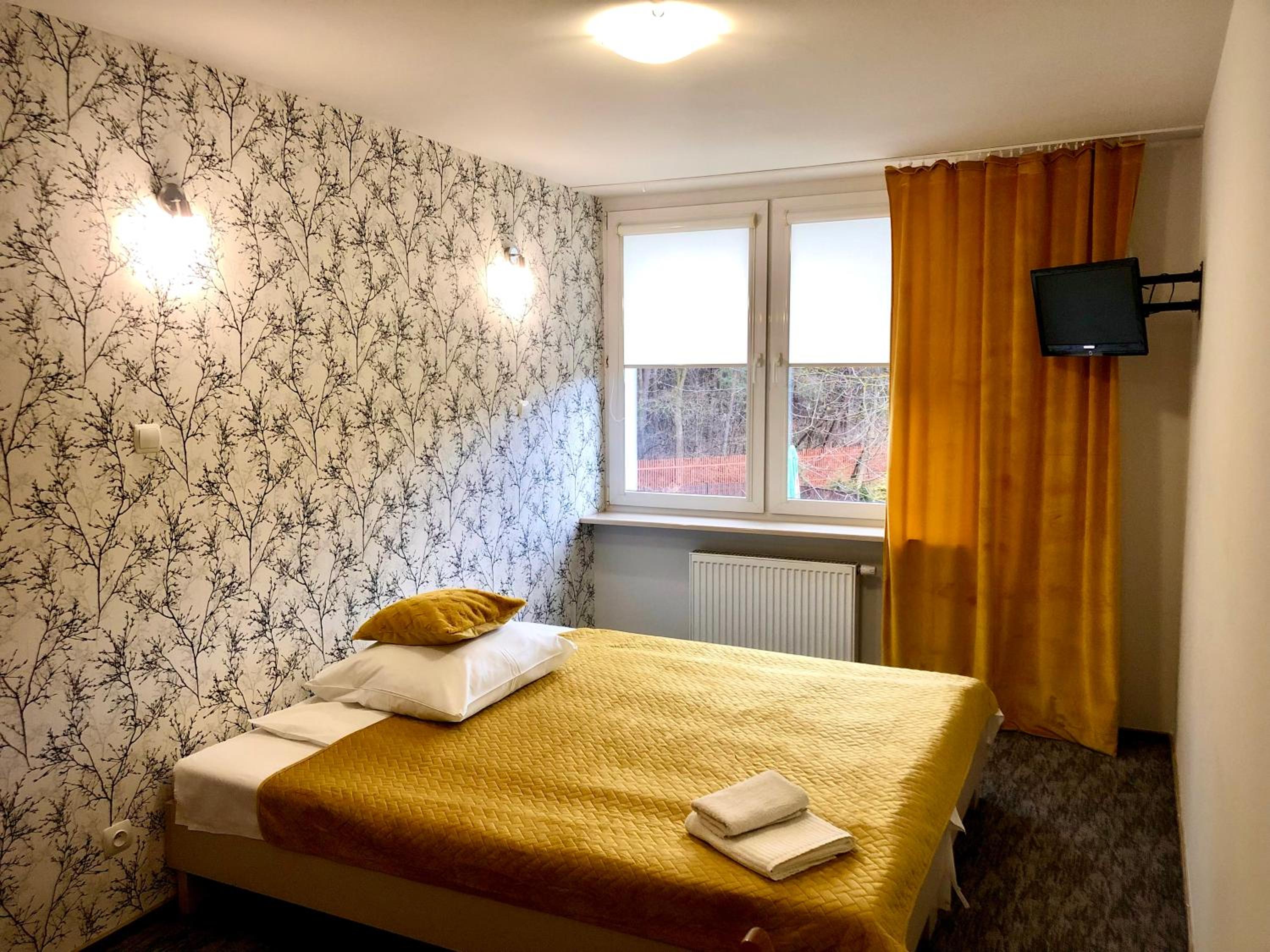 Twin Room - Photo 65