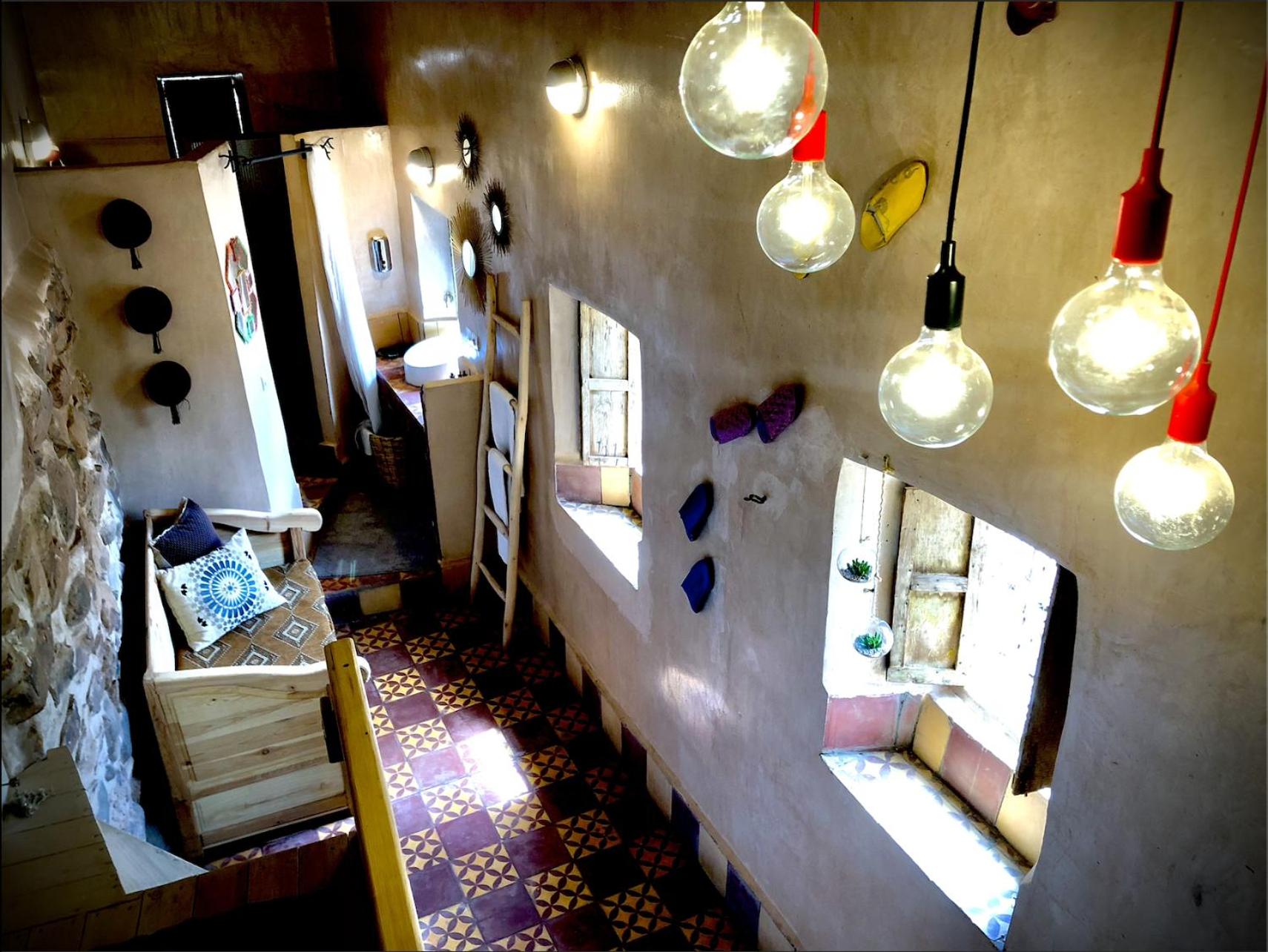 Deluxe Suite - Photo 17
