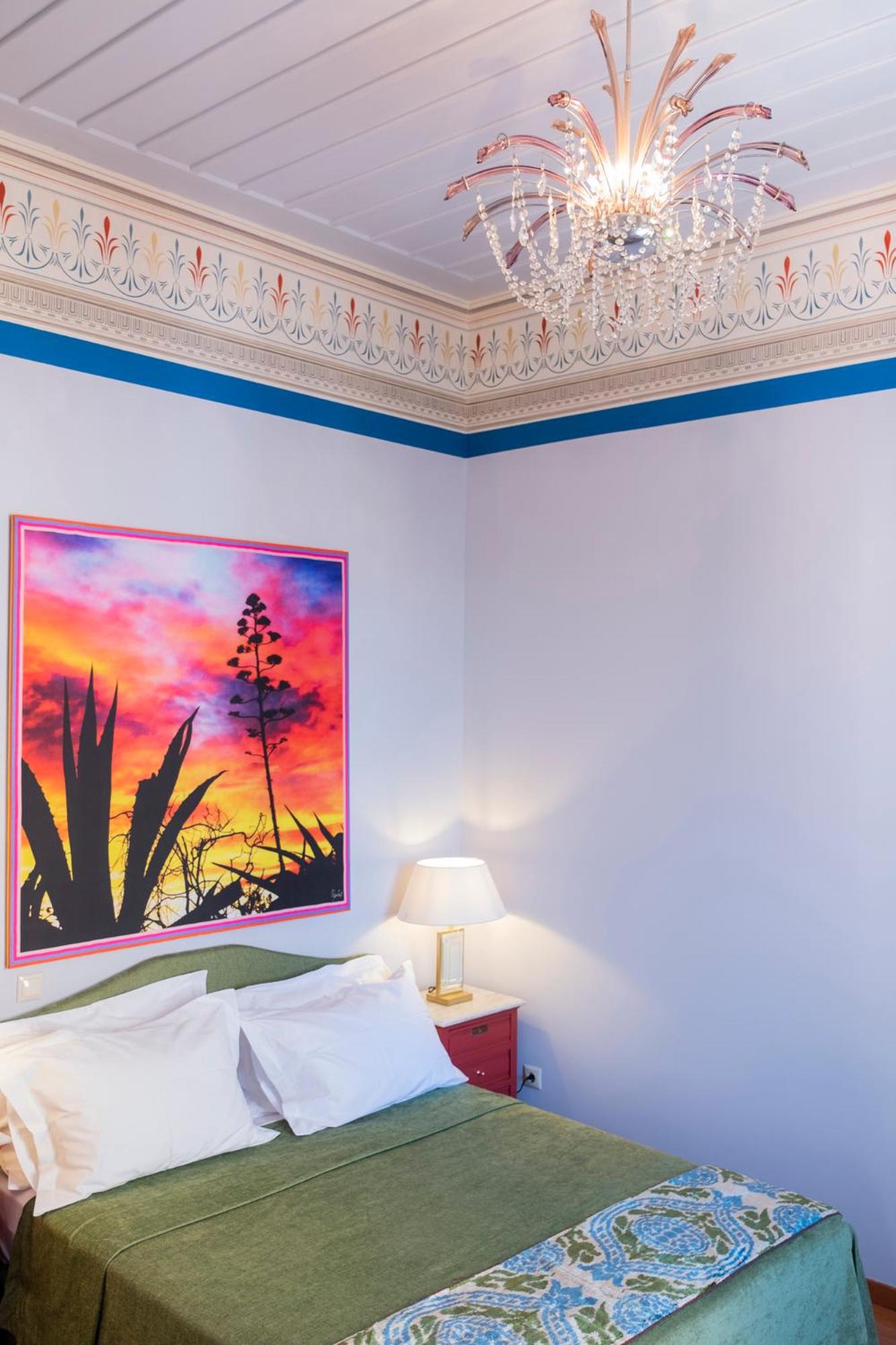 Superior King Suite