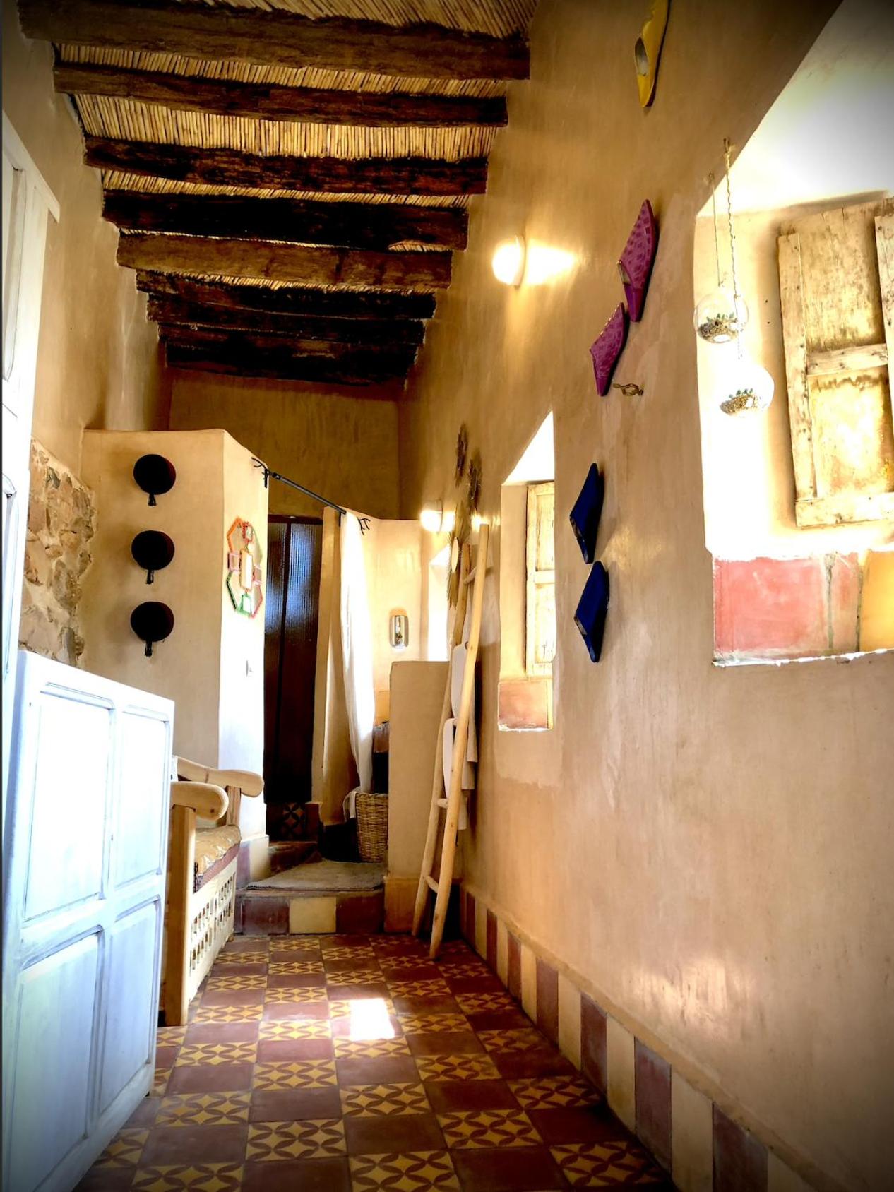 Deluxe Suite - Photo 5