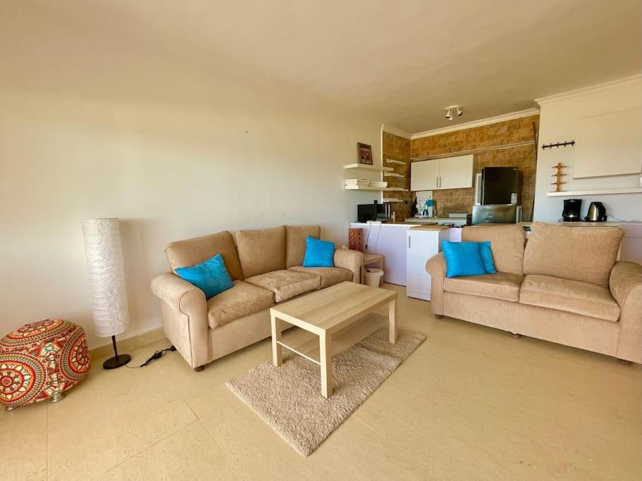 Two-Bedroom House photo 3