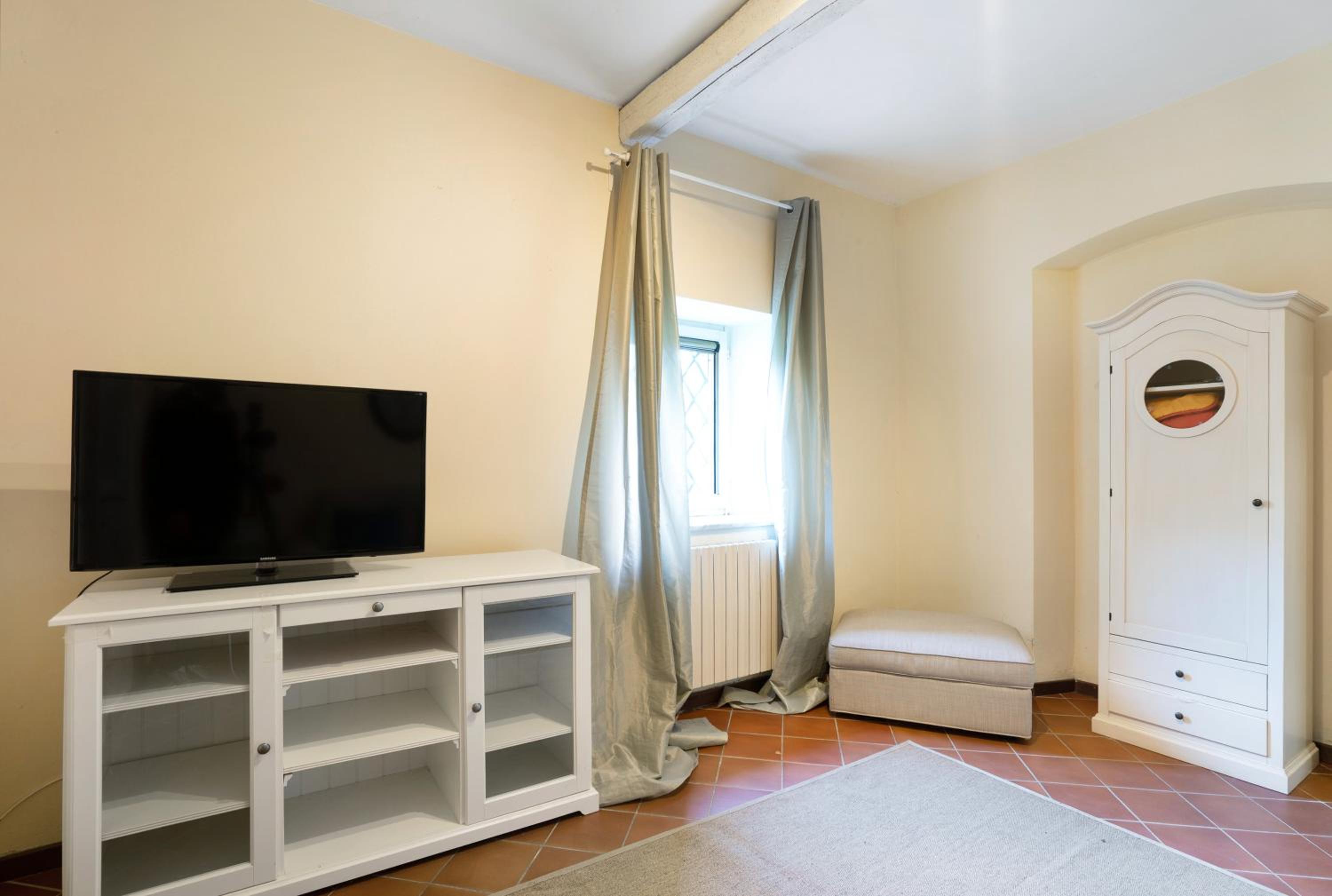 Studio Apartment with Sea View photo 3