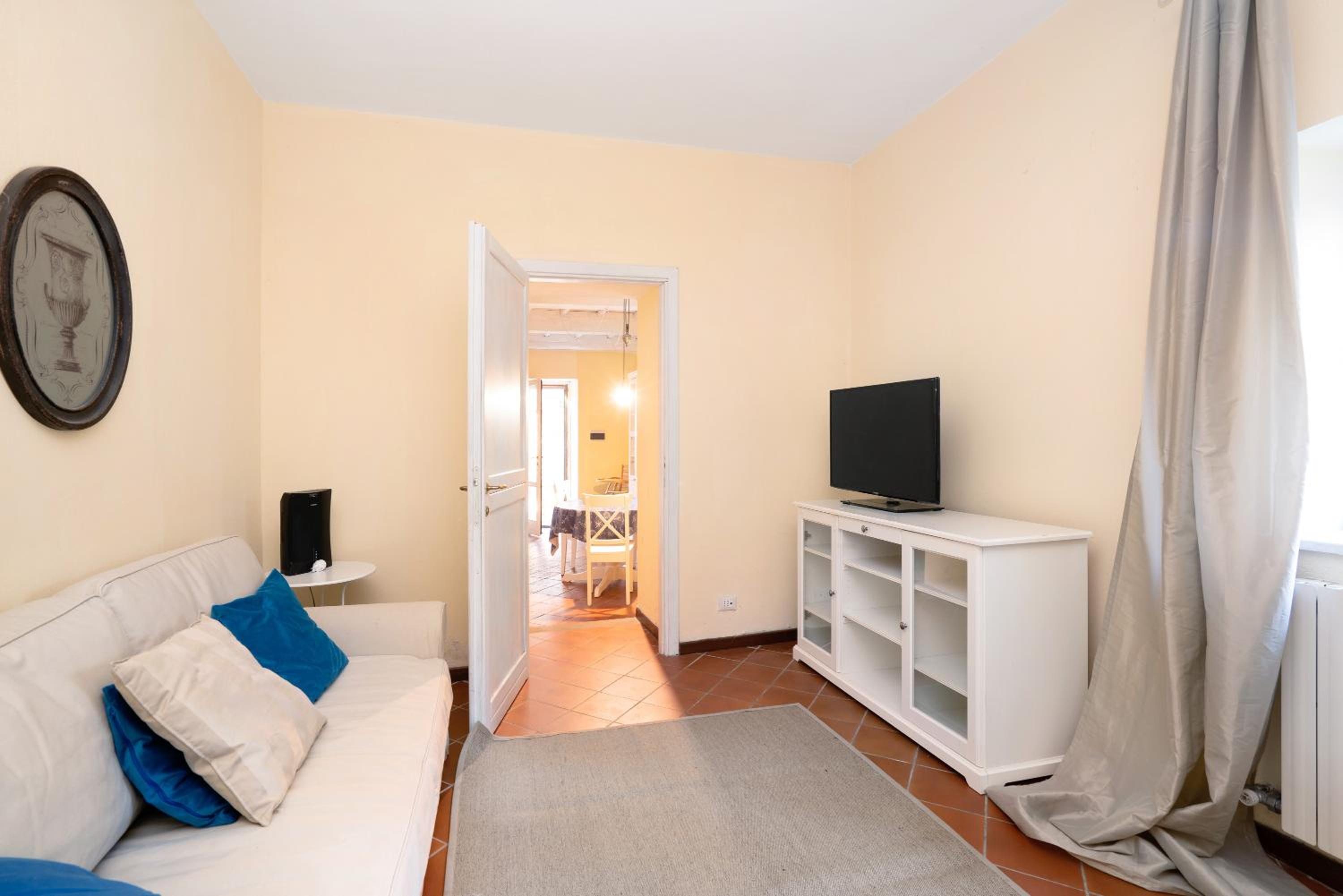 Studio Apartment with Sea View photo 1
