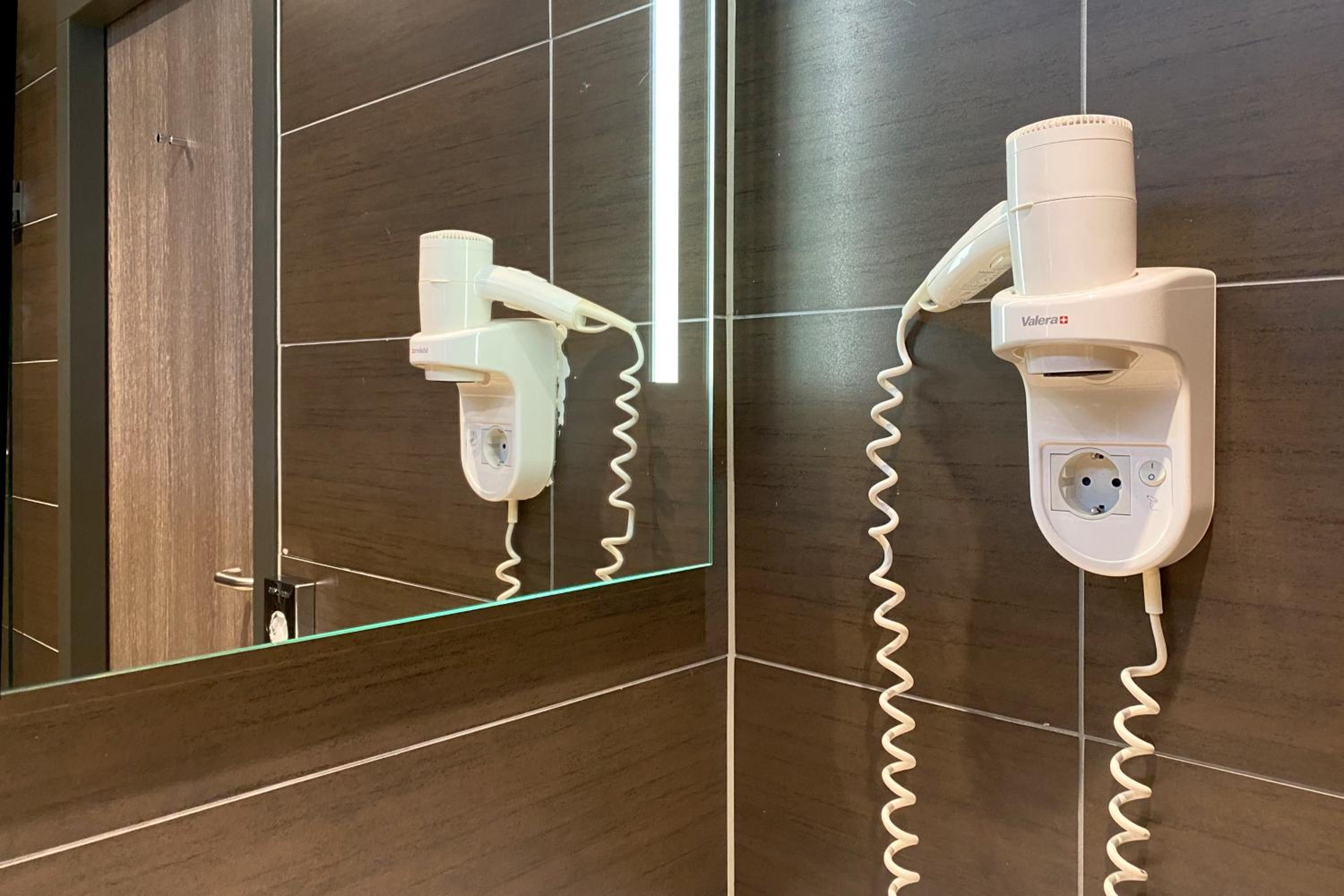 Twin Room Souterrain