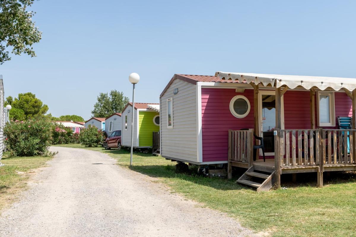 Mobile Home photo 1