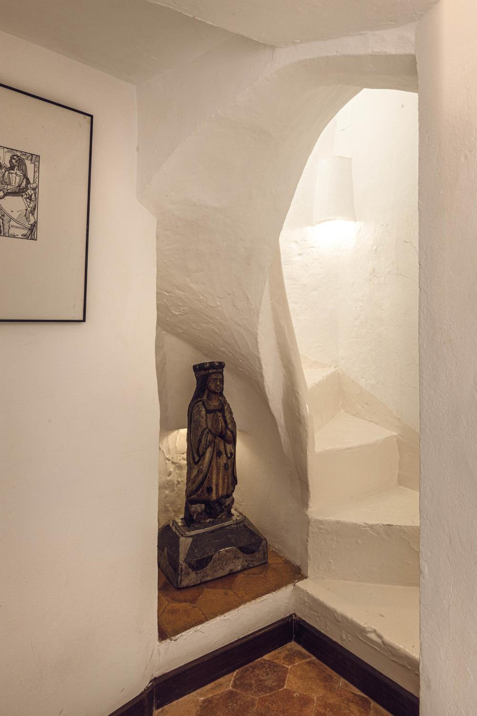Junior Suite (Tower) - Photo 8