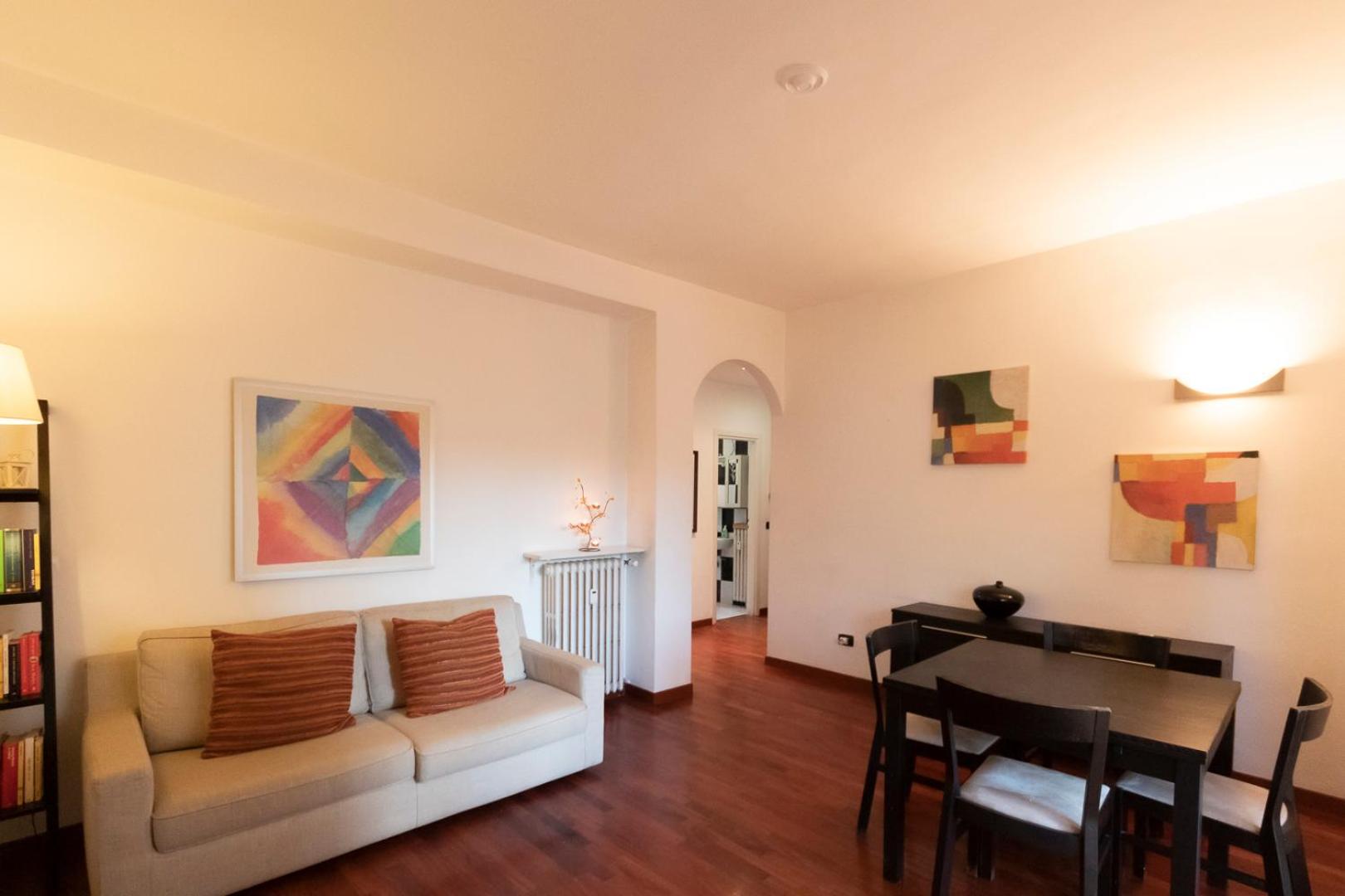 One-Bedroom Apartment