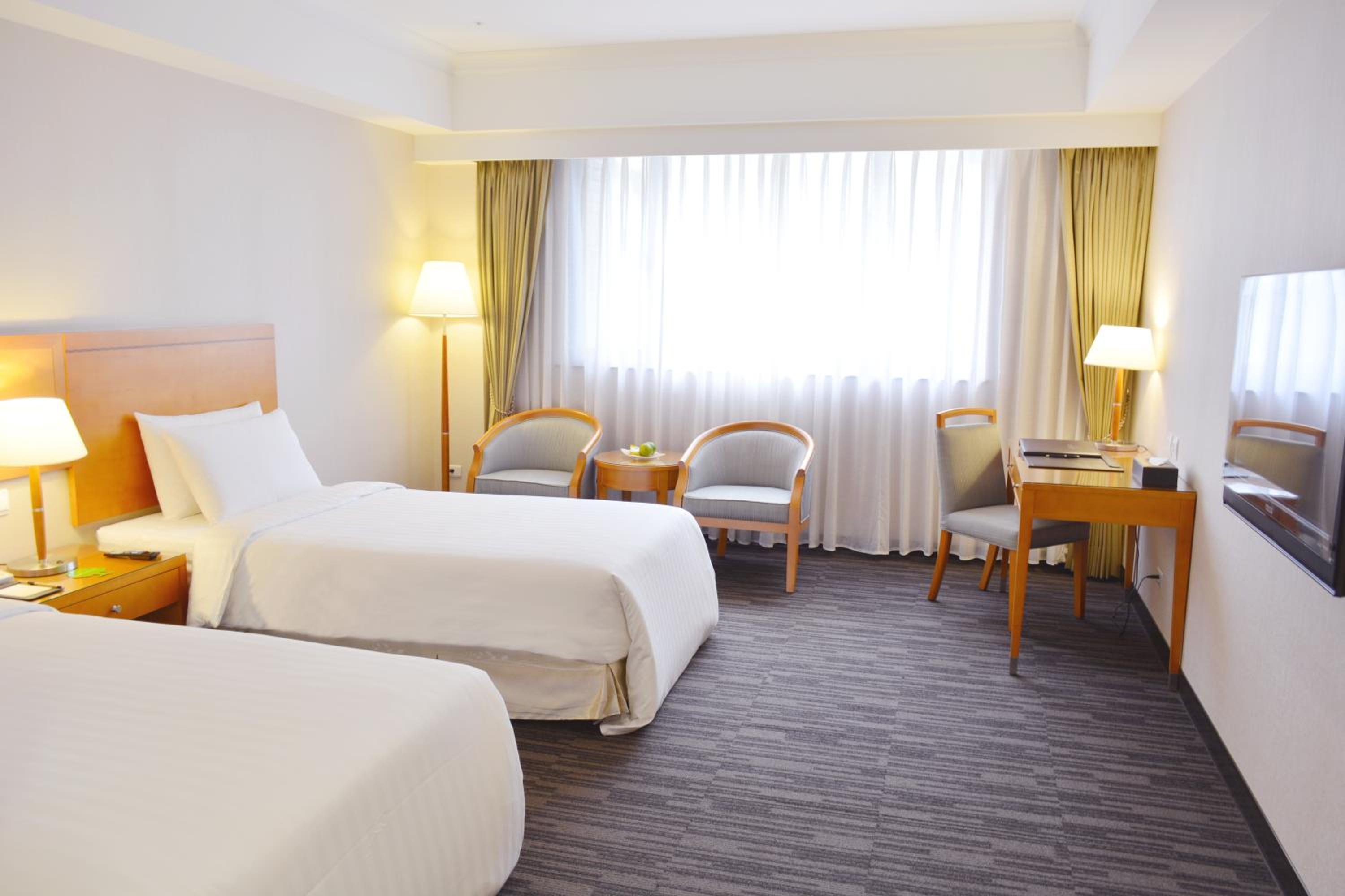 Superior Twin Room - Photo 5