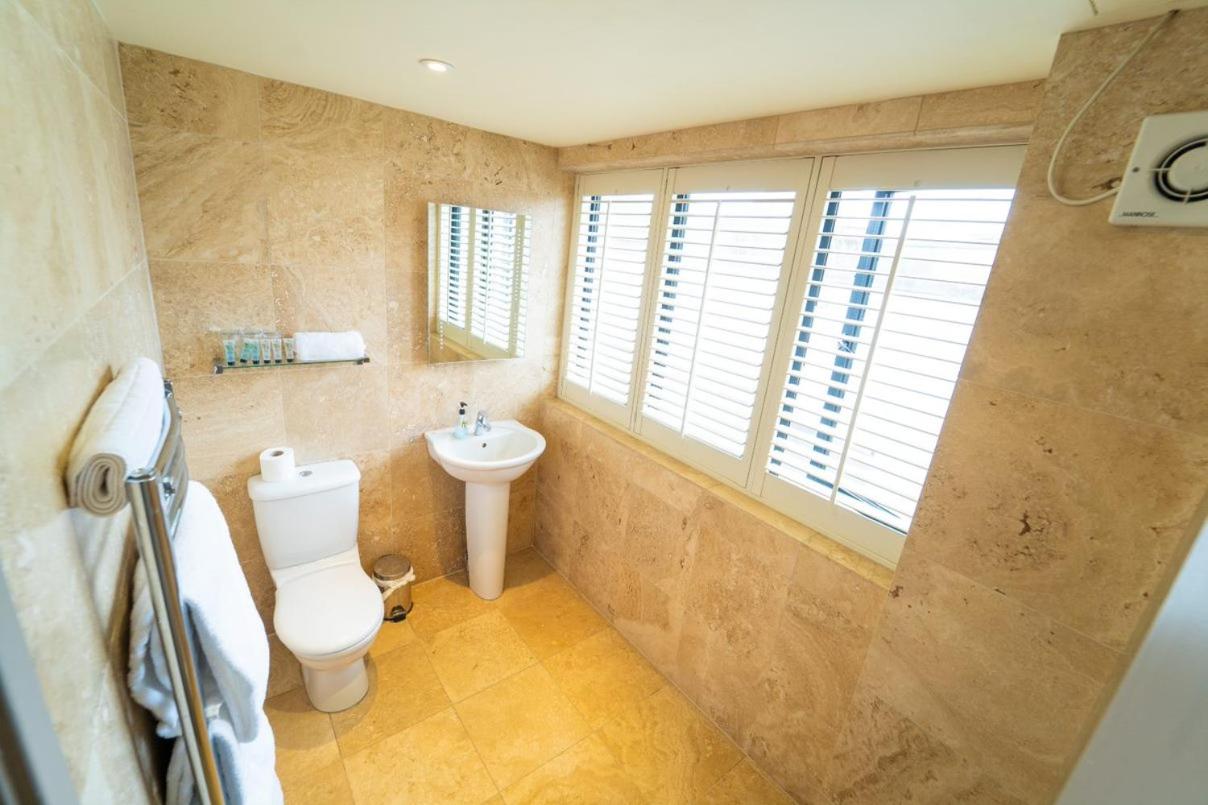 Triple Room - Photo 2