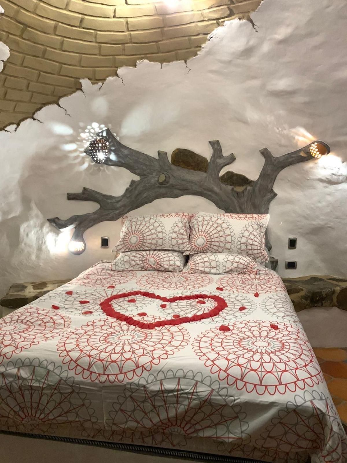King Room with Mountain View photo 1