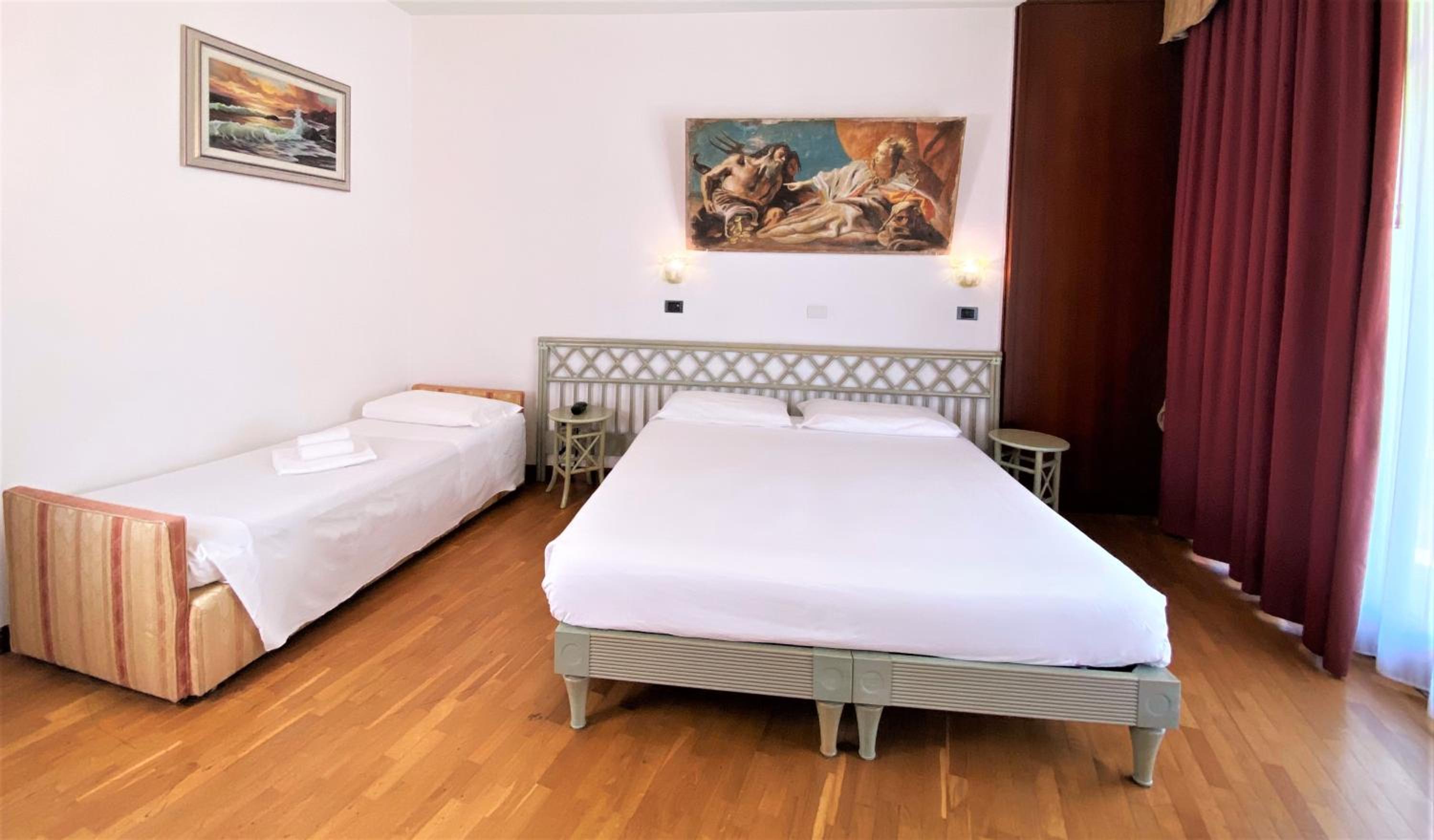 Standard Triple Room - Photo 6