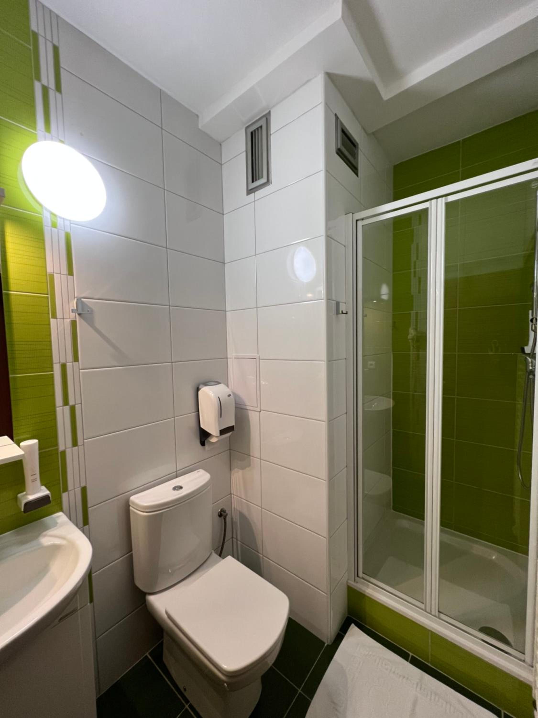 Single Room photo 2