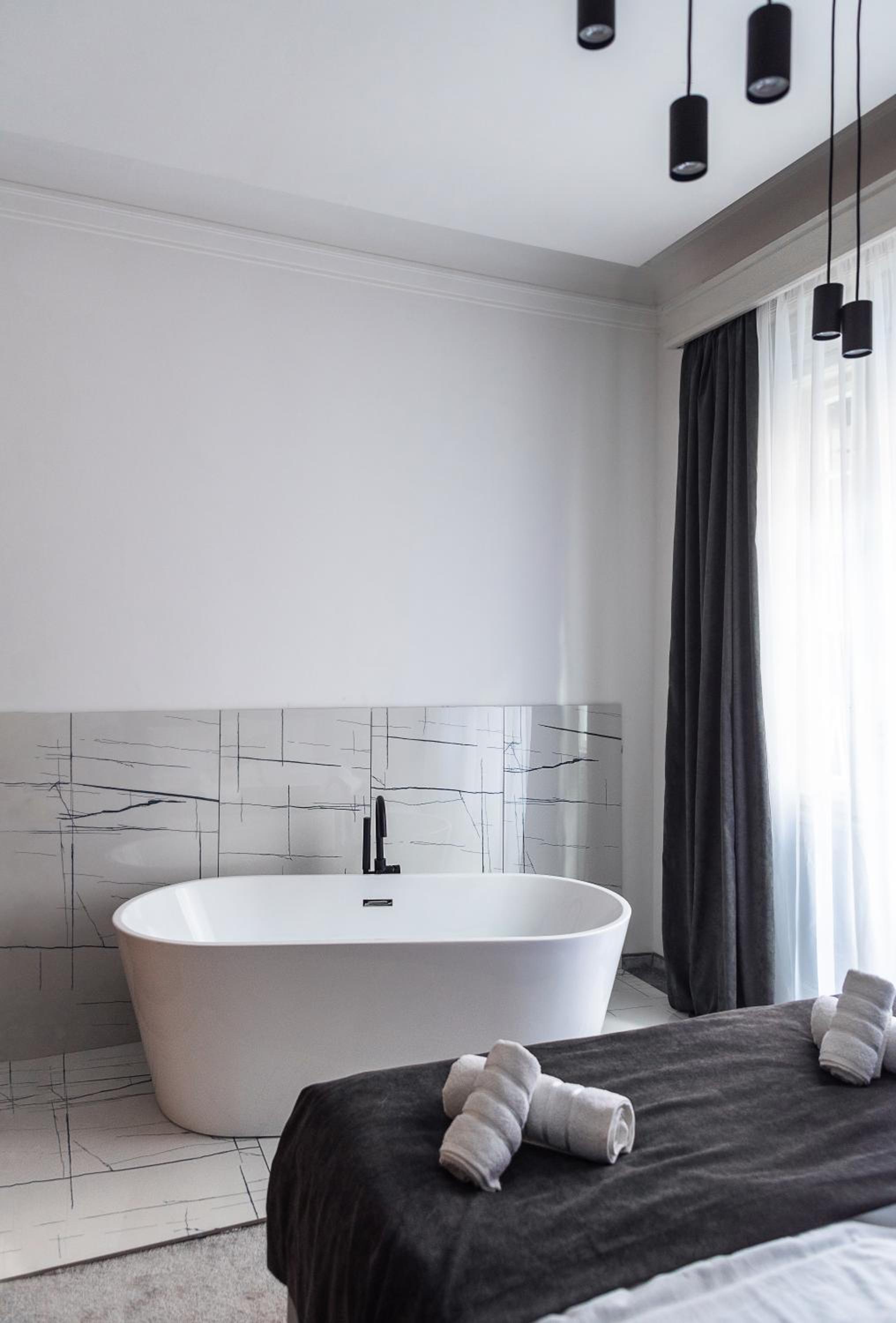 Superior Double or Twin Room with Terrace - Annex - Photo 6