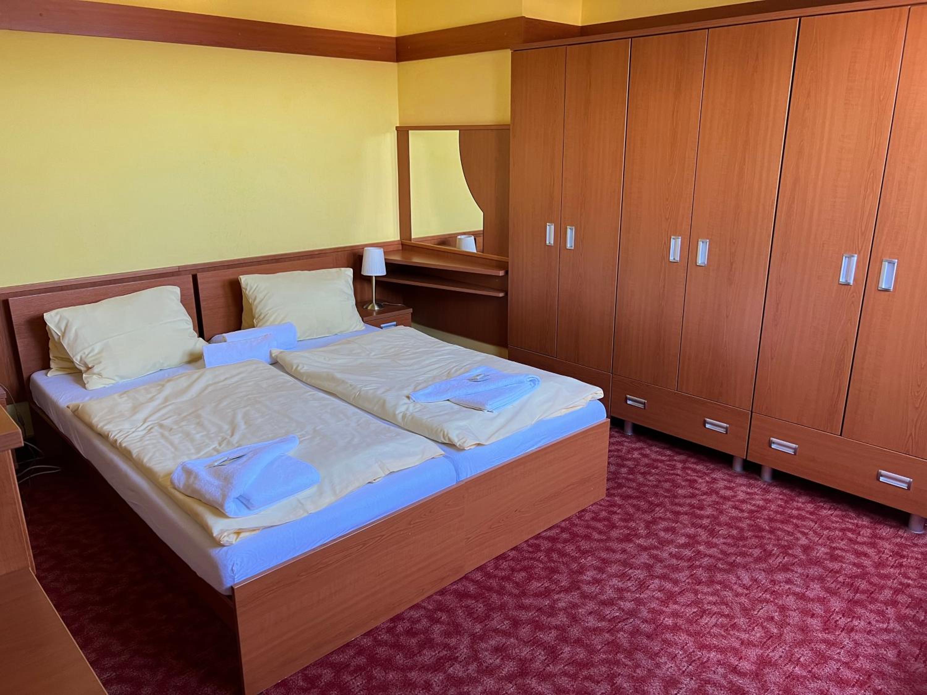 Standard Triple Room photo 1
