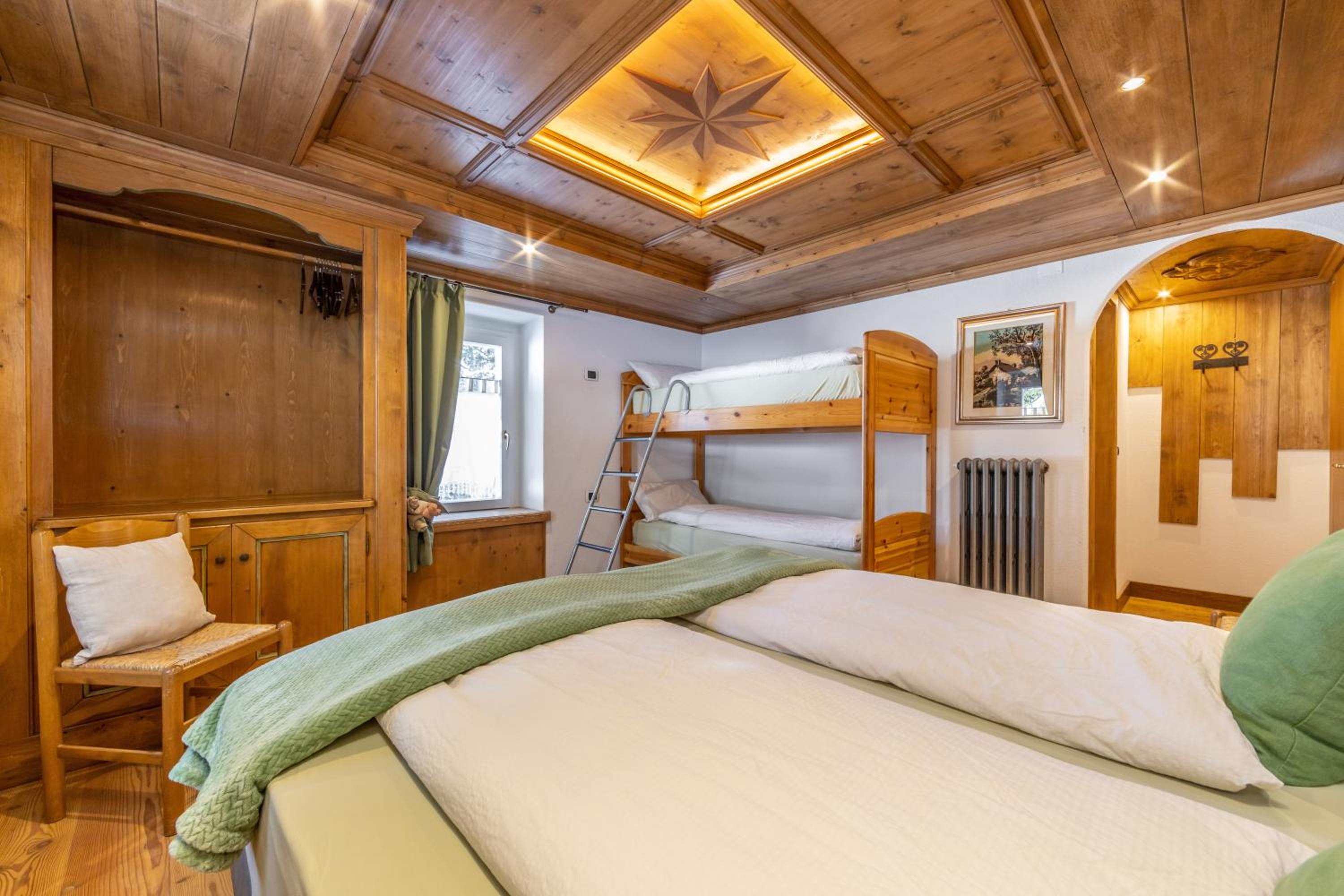 Standard Quadruple Room - Photo 3