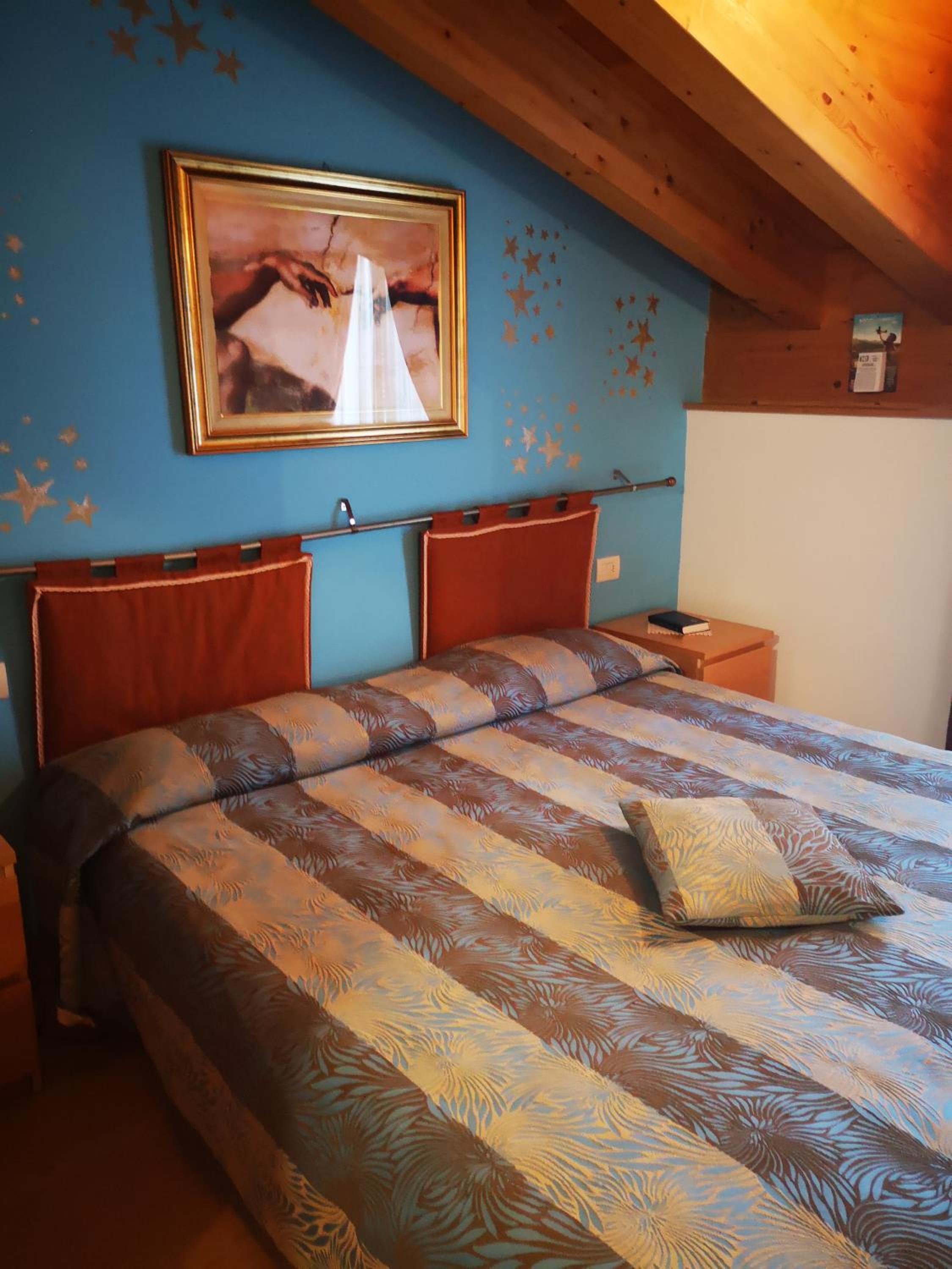Apartment with Mountain View - Photo 6