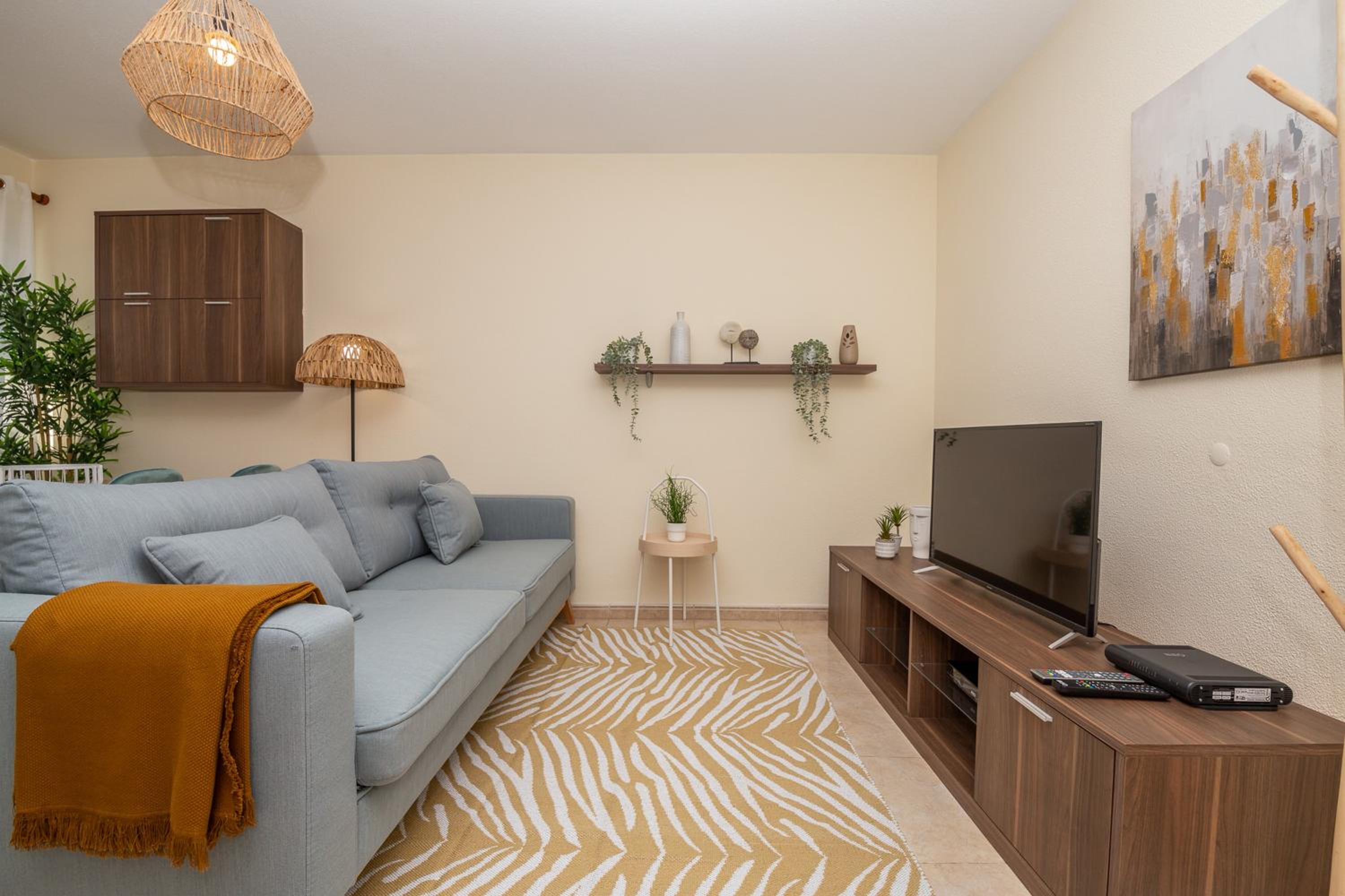 One-Bedroom Apartment