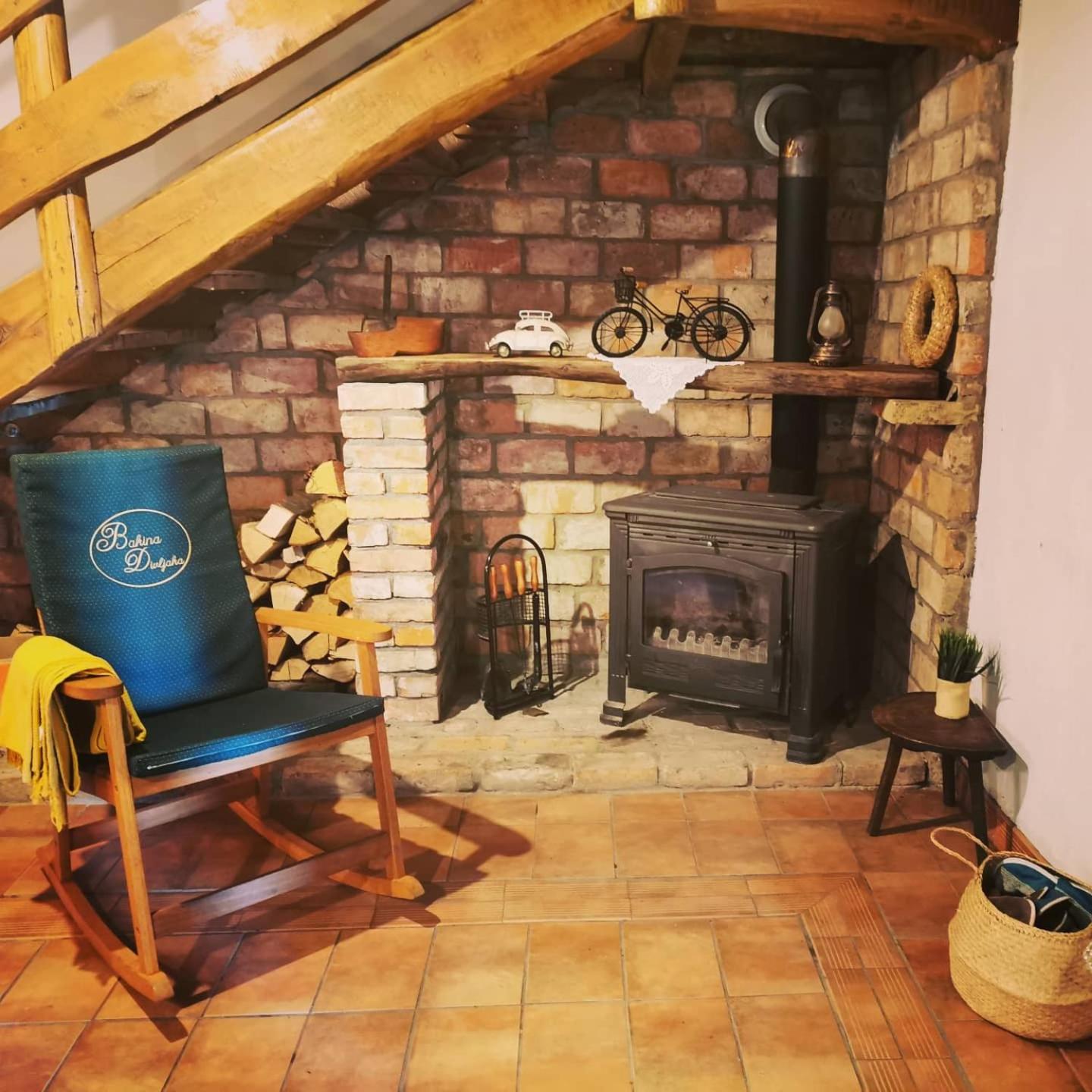 Four-Bedroom House - Photo 48