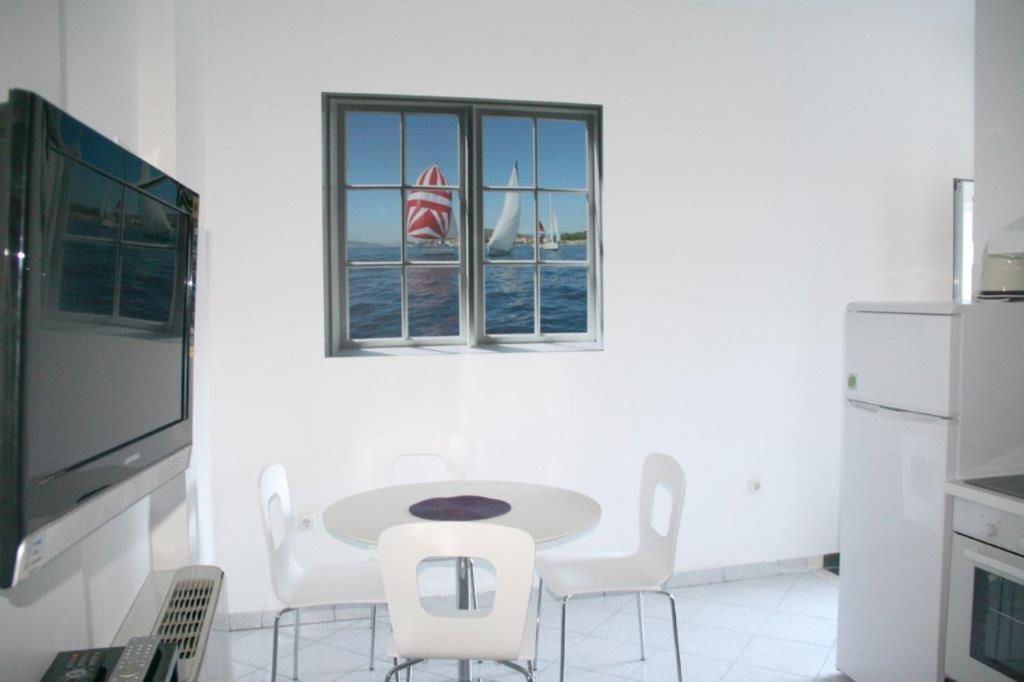 Apartment - Ground Floor photo 2